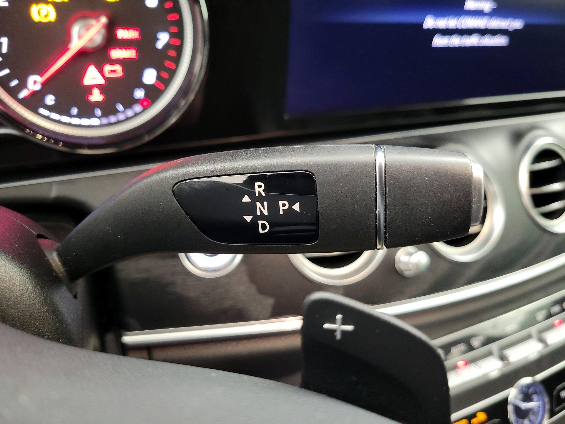 Thumbnail: 2019 Mercedes-Benz E-Class - 18