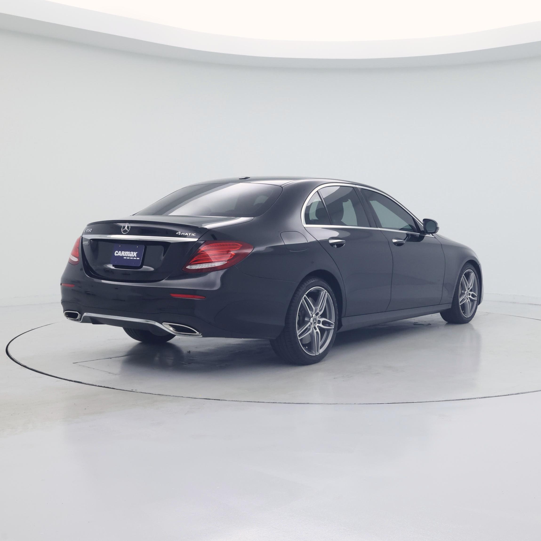 Thumbnail: 2019 Mercedes-Benz E-Class - 8