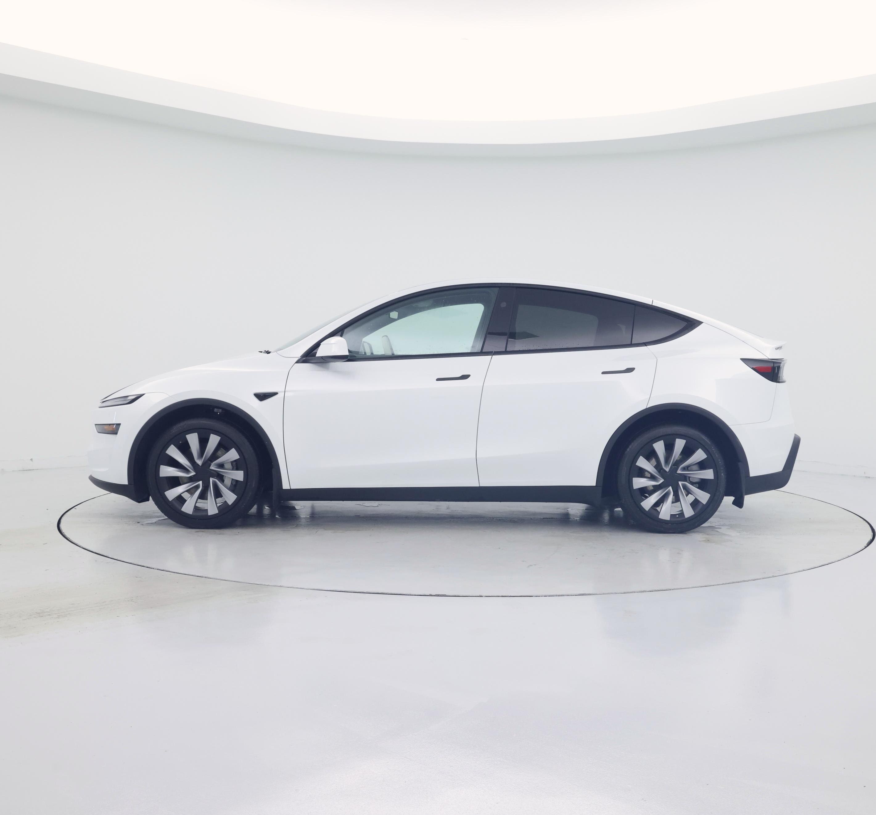 Thumbnail: 2026 Tesla Model Y - 3