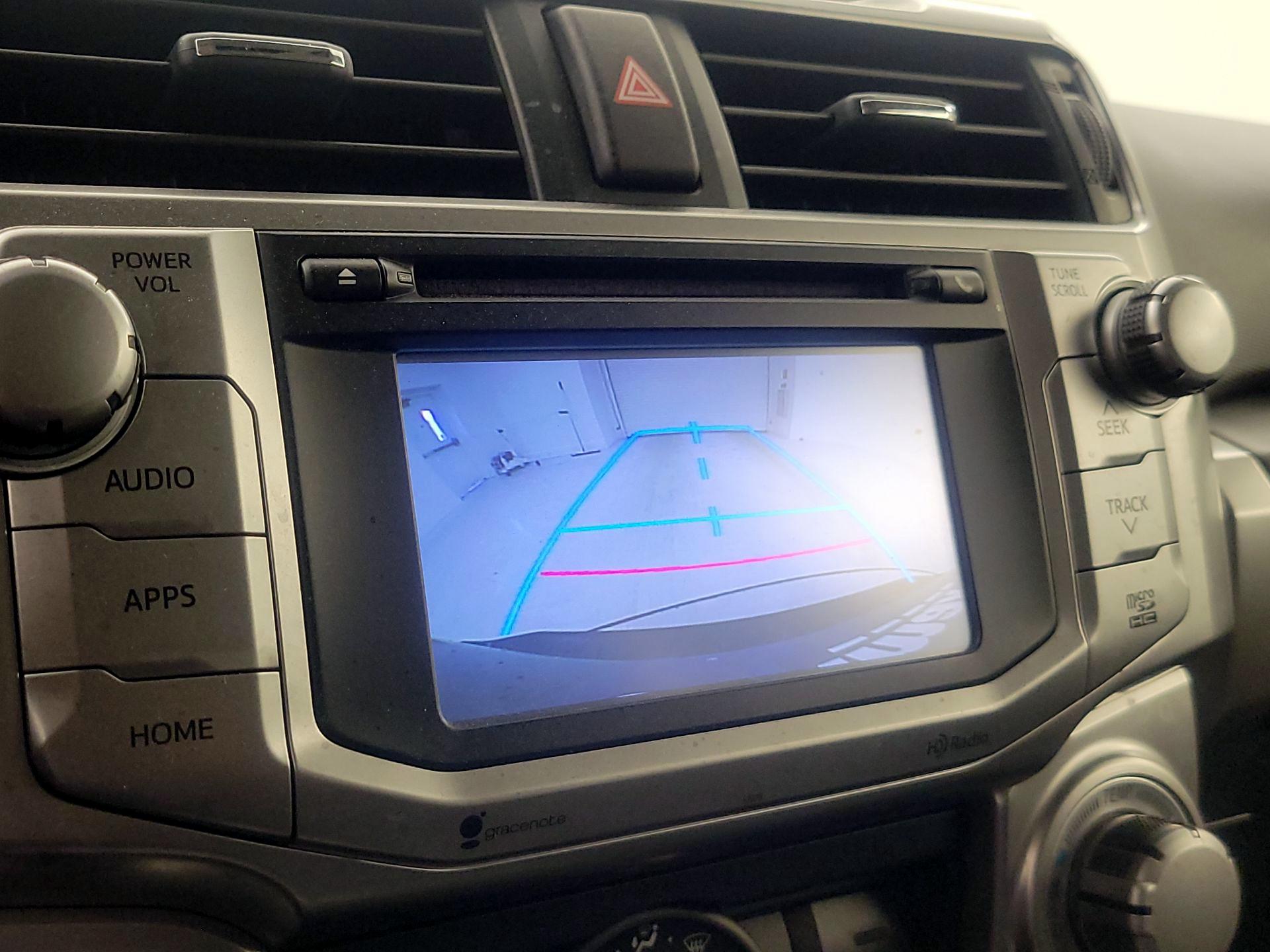 Thumbnail: 2014 Toyota 4Runner - 14