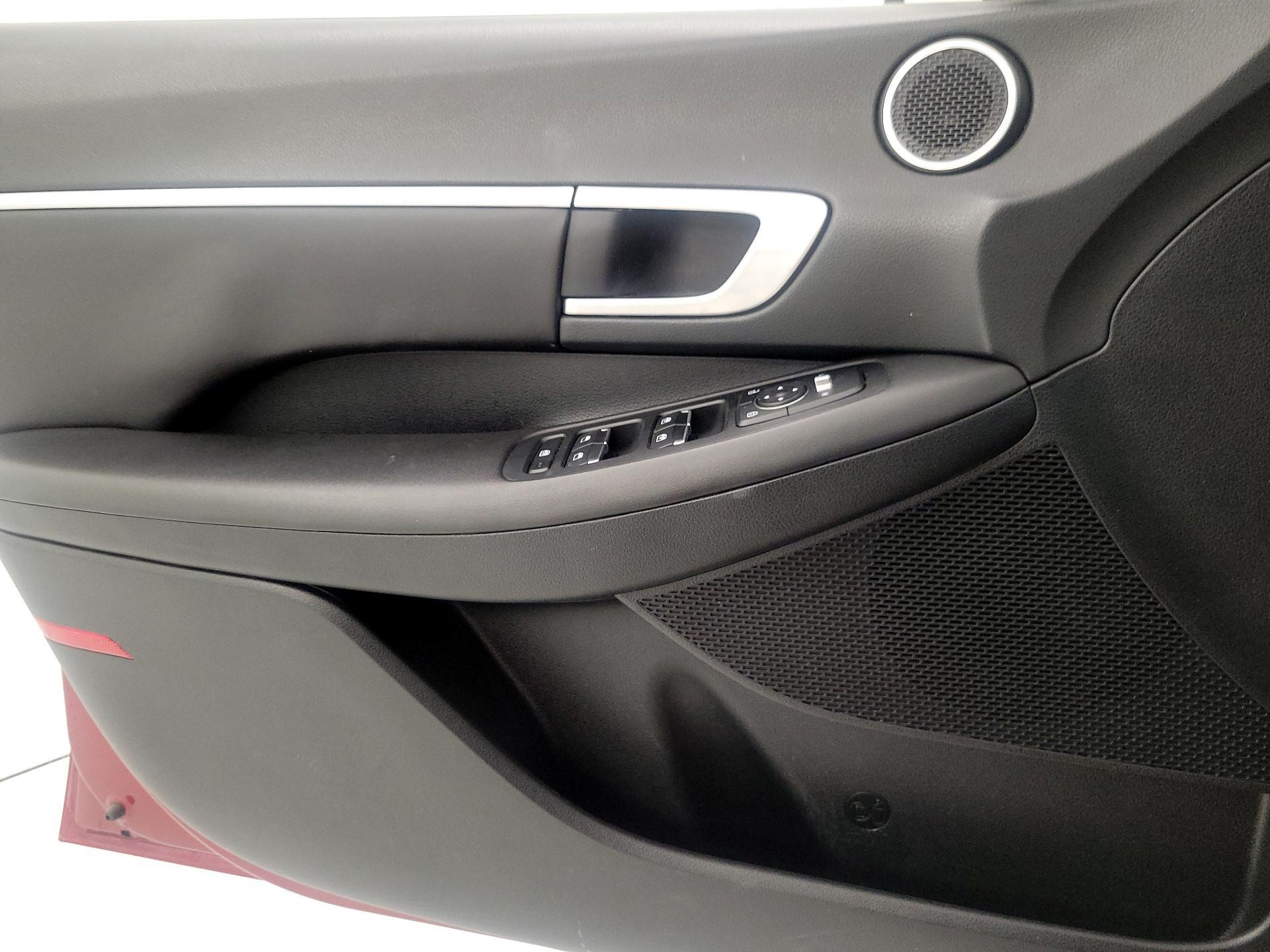 Thumbnail: 2023 Hyundai Sonata - 12