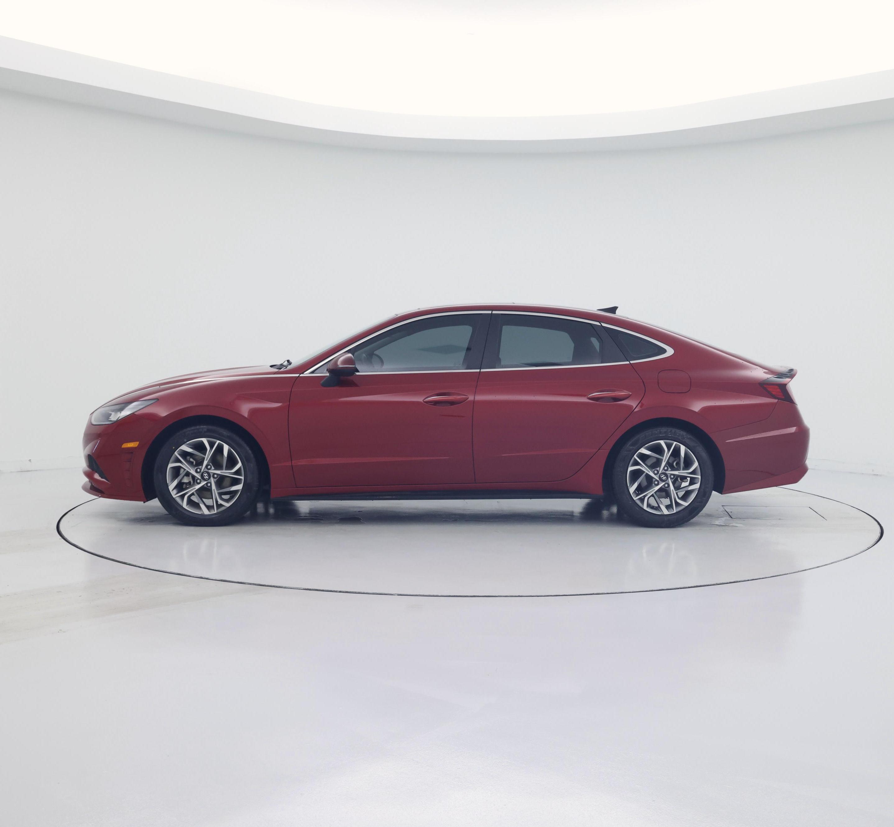 Thumbnail: 2023 Hyundai Sonata - 3