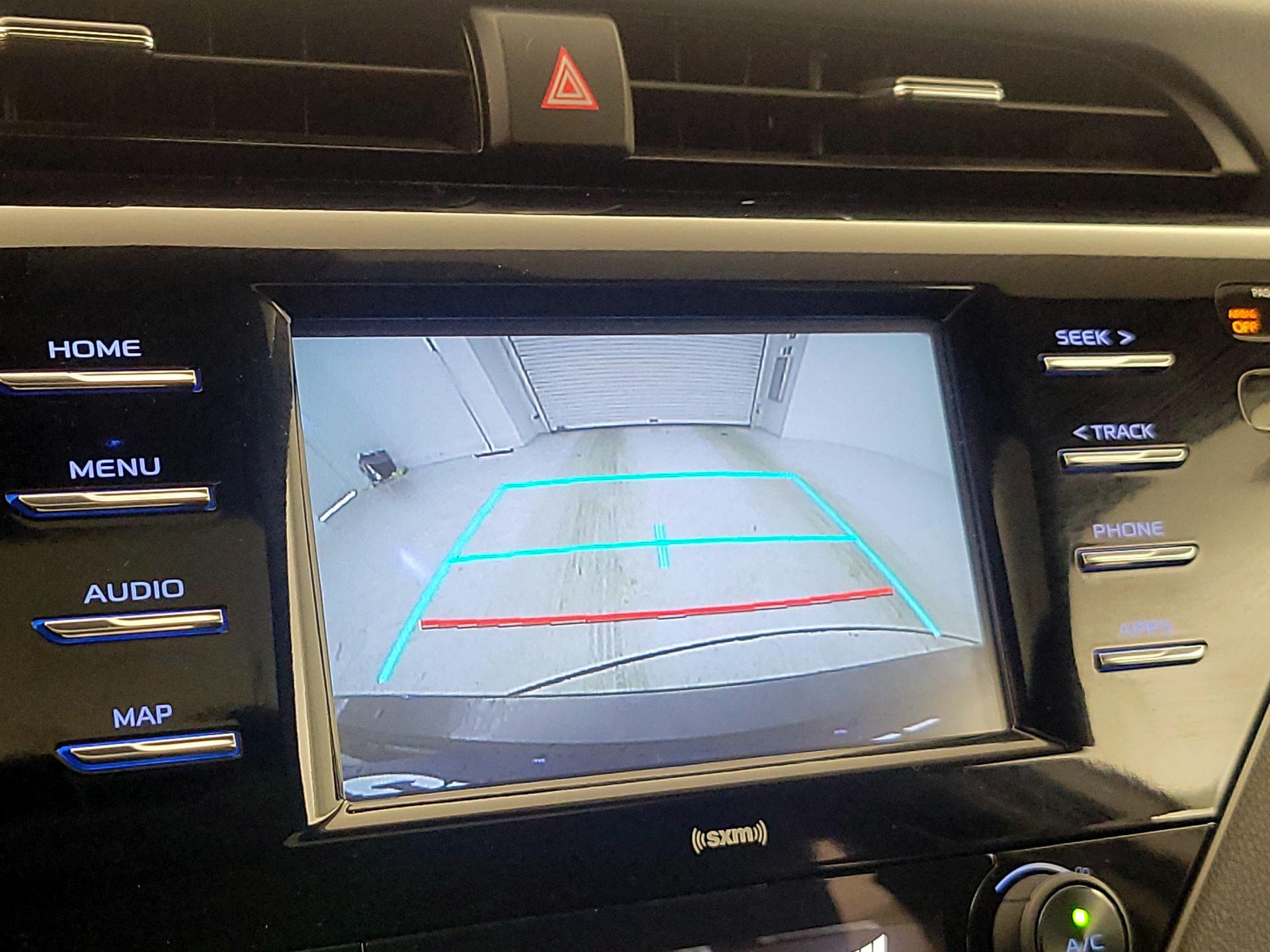 Thumbnail: 2020 Toyota Camry - 14