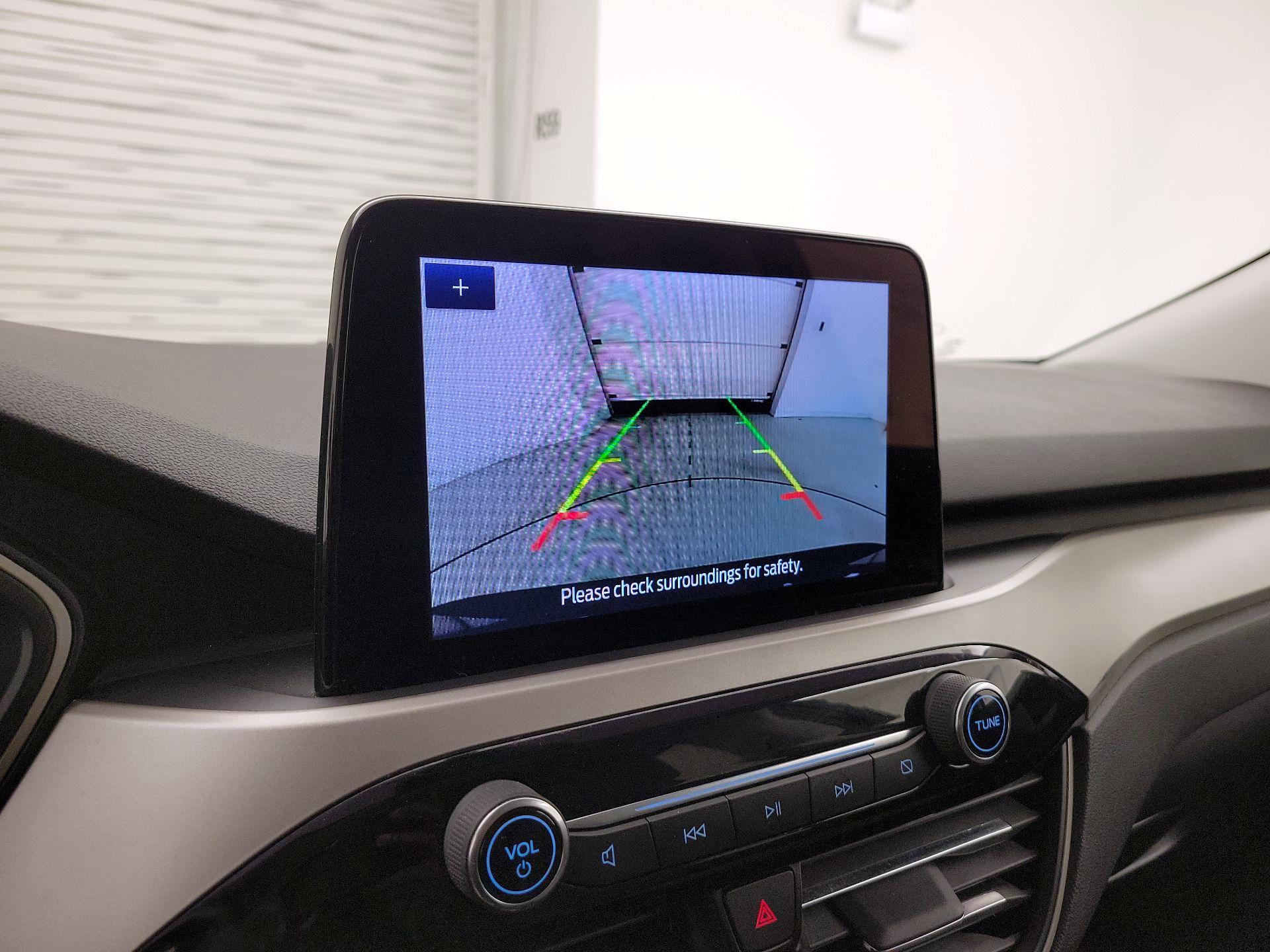 Thumbnail: 2022 Ford Escape - 14