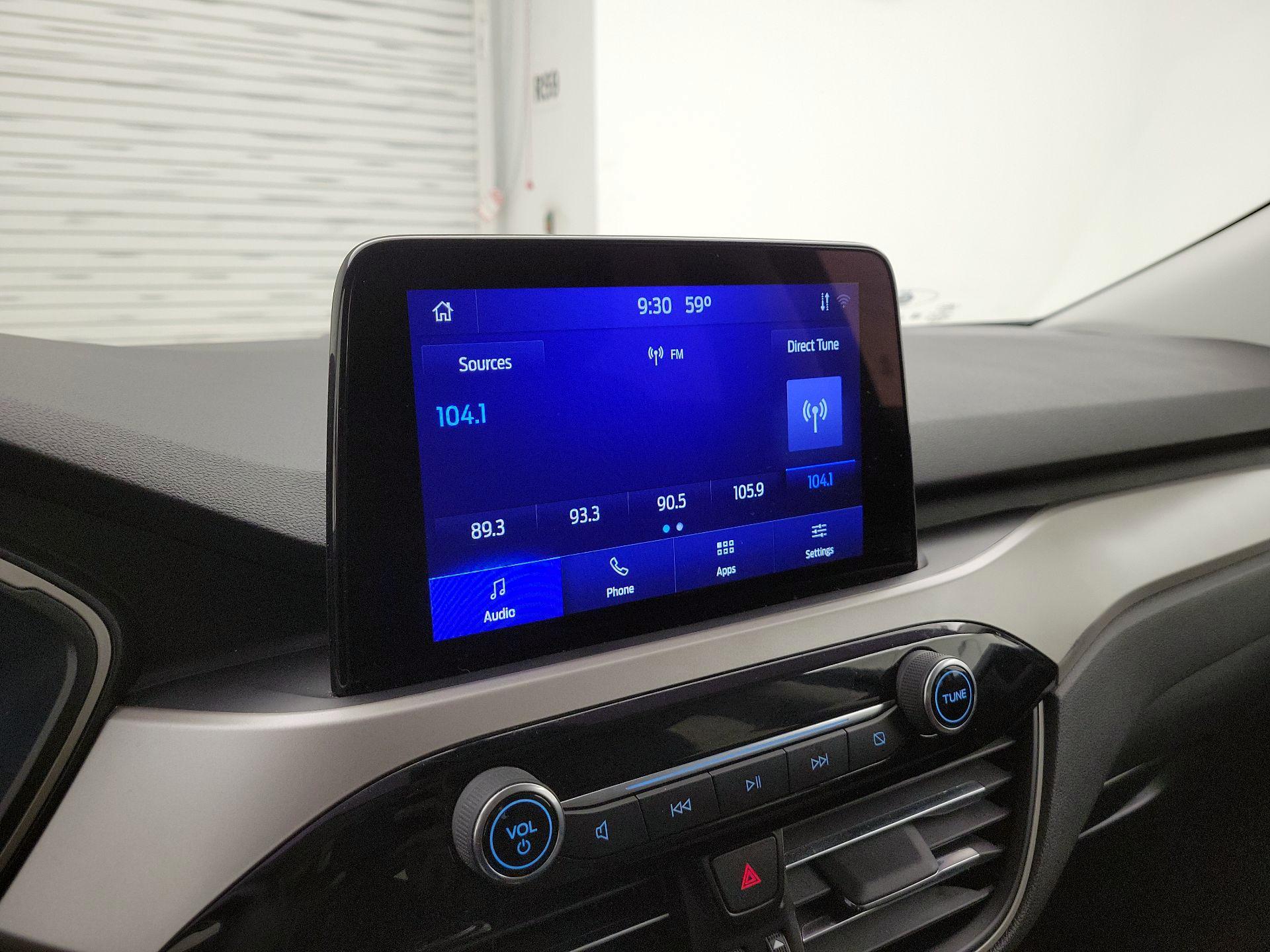 Thumbnail: 2022 Ford Escape - 15