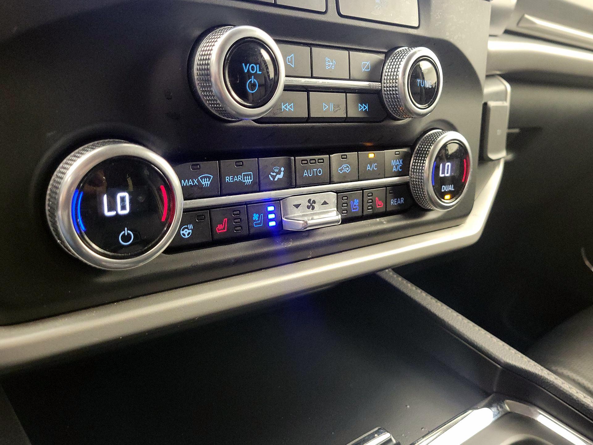 Thumbnail: 2024 Ford Expedition MAX - 17