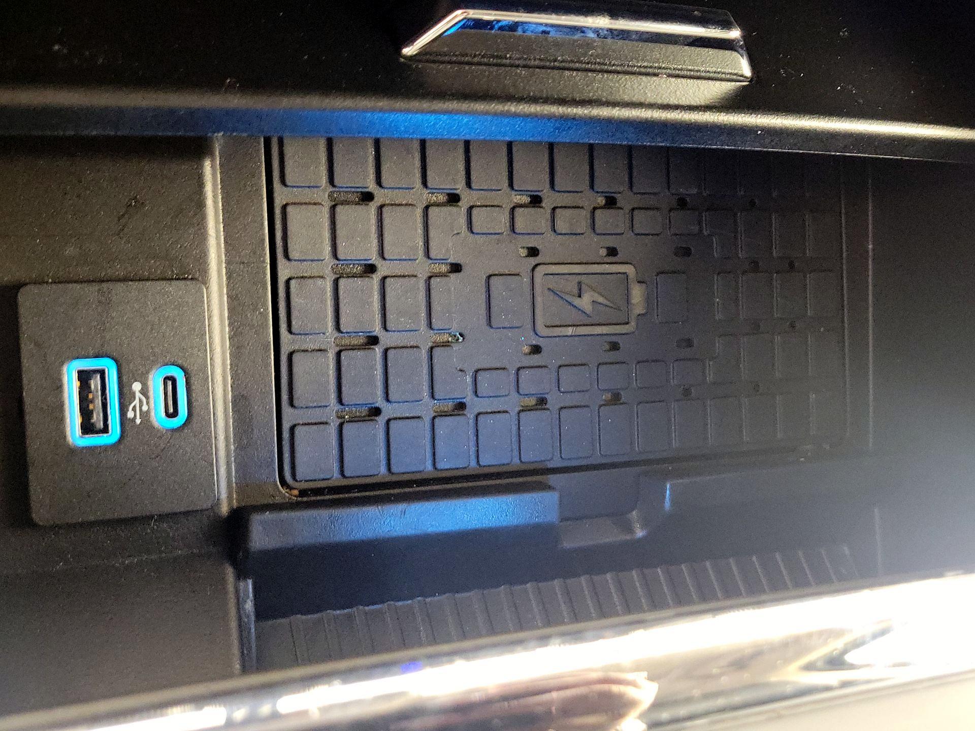 Thumbnail: 2024 Ford Expedition MAX - 19