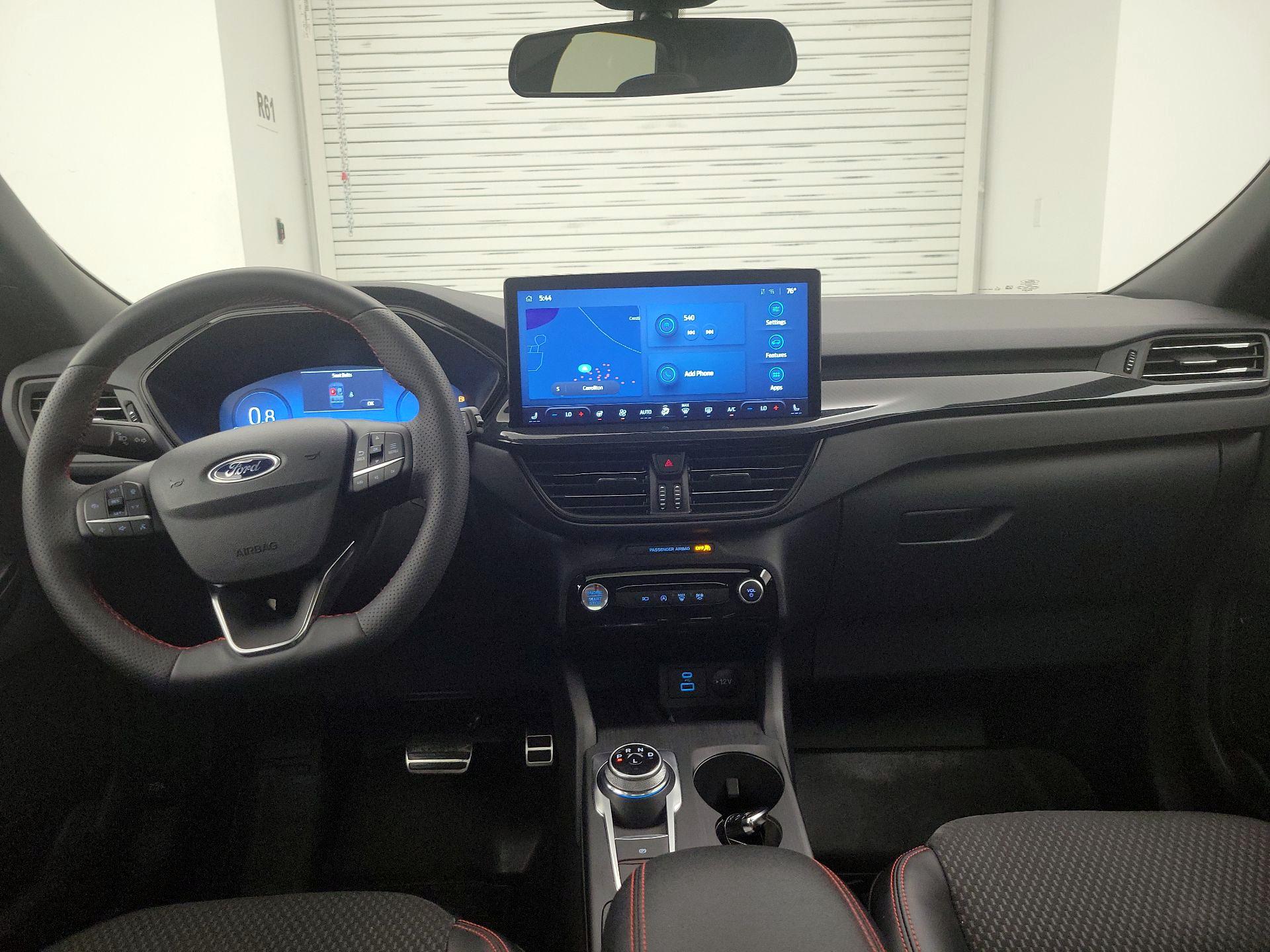 Thumbnail: 2023 Ford Escape - 9