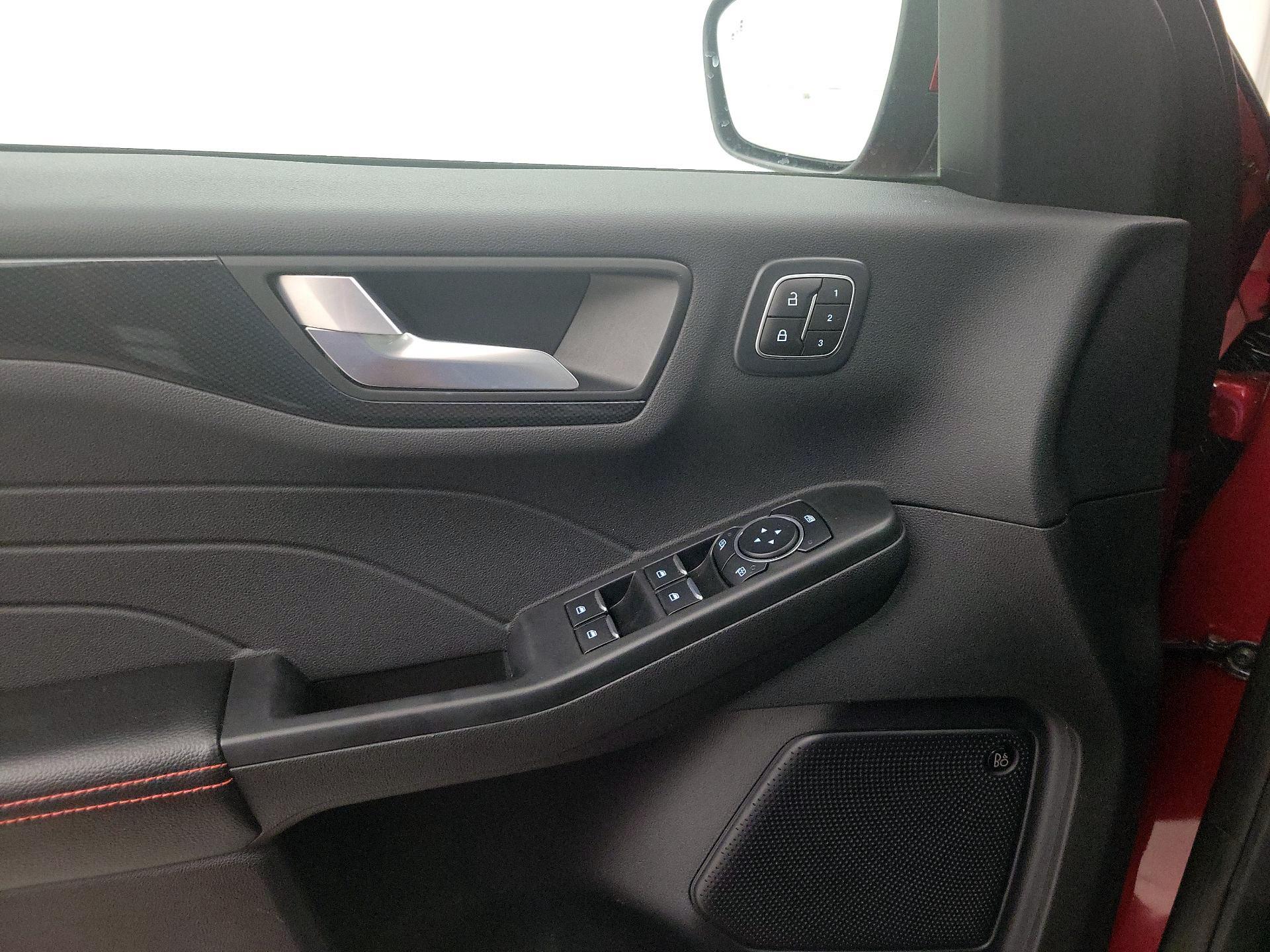 Thumbnail: 2023 Ford Escape - 12