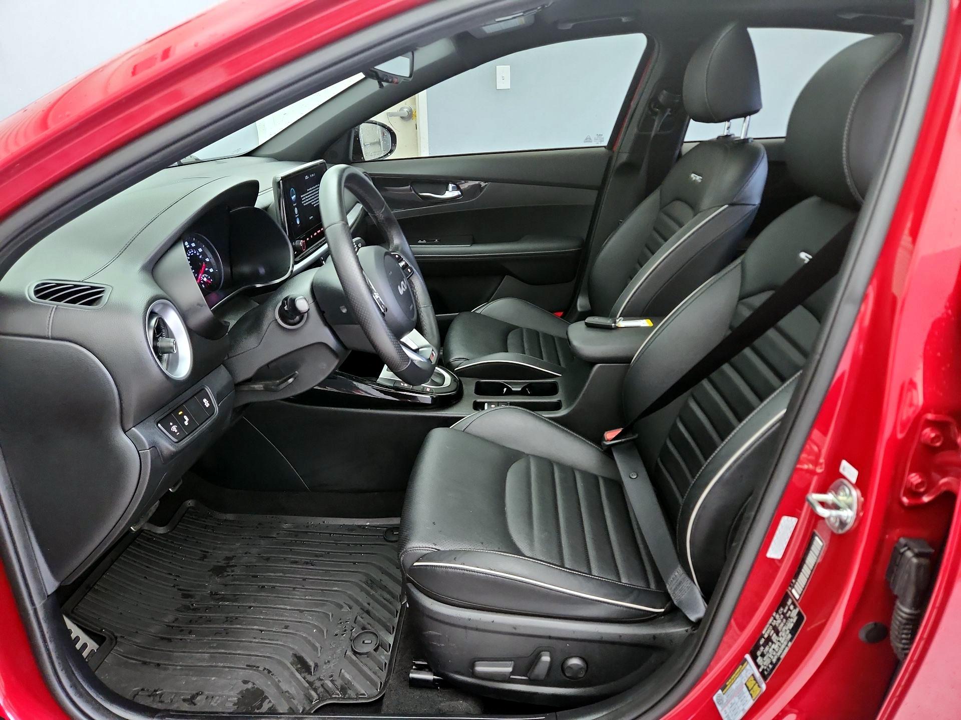 Thumbnail: 2024 Kia Forte - 11