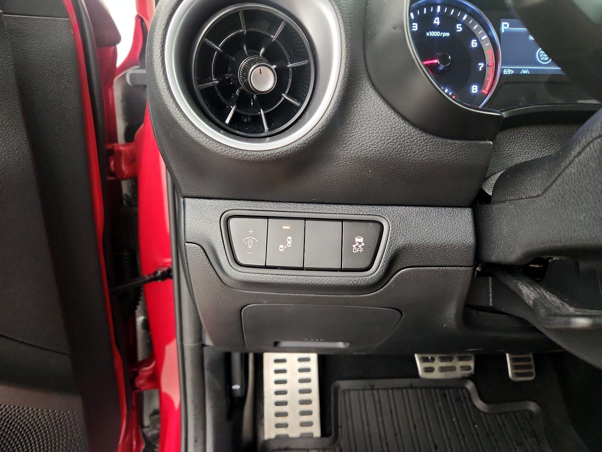 Thumbnail: 2024 Kia Forte - 13