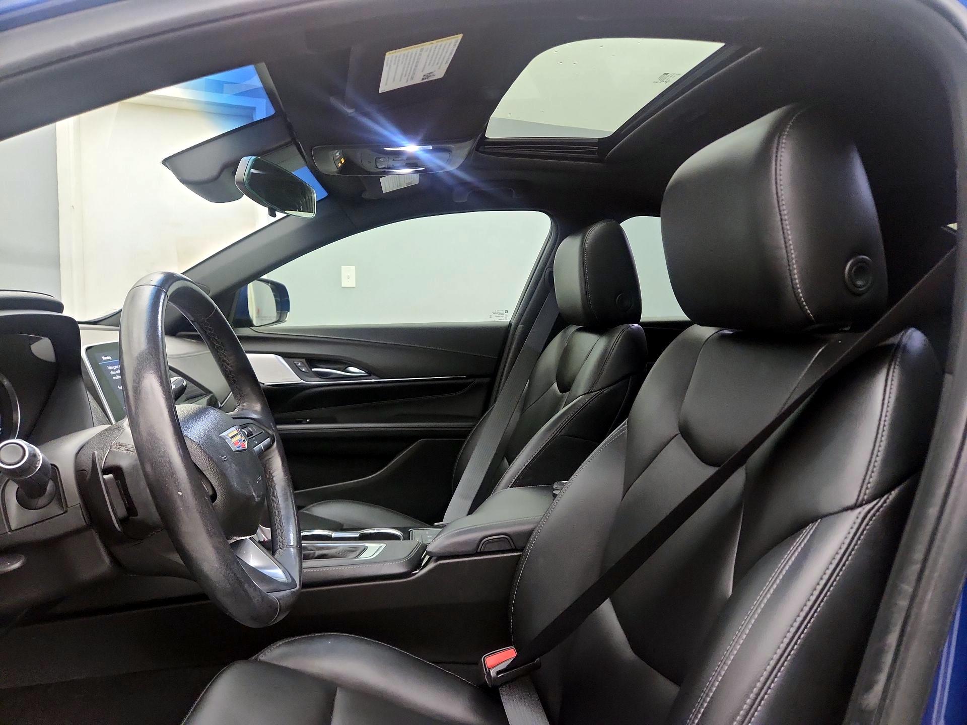 Thumbnail: 2023 Cadillac CT4 - 18
