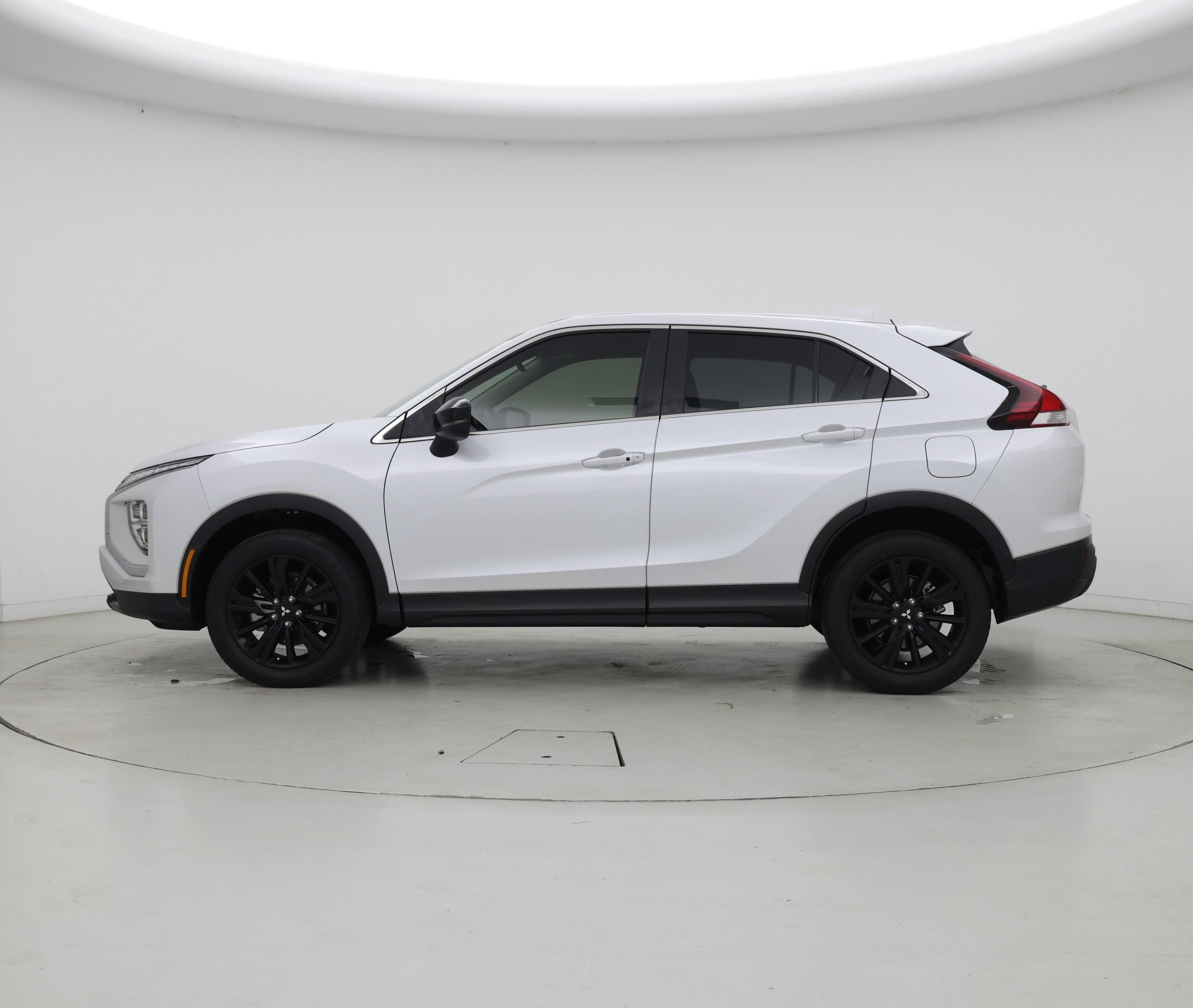 Thumbnail: 2024 Mitsubishi Eclipse Cross - 3
