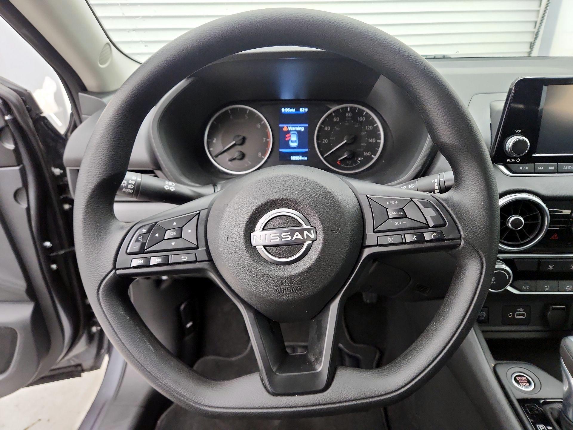 Thumbnail: 2025 Nissan Sentra - 10