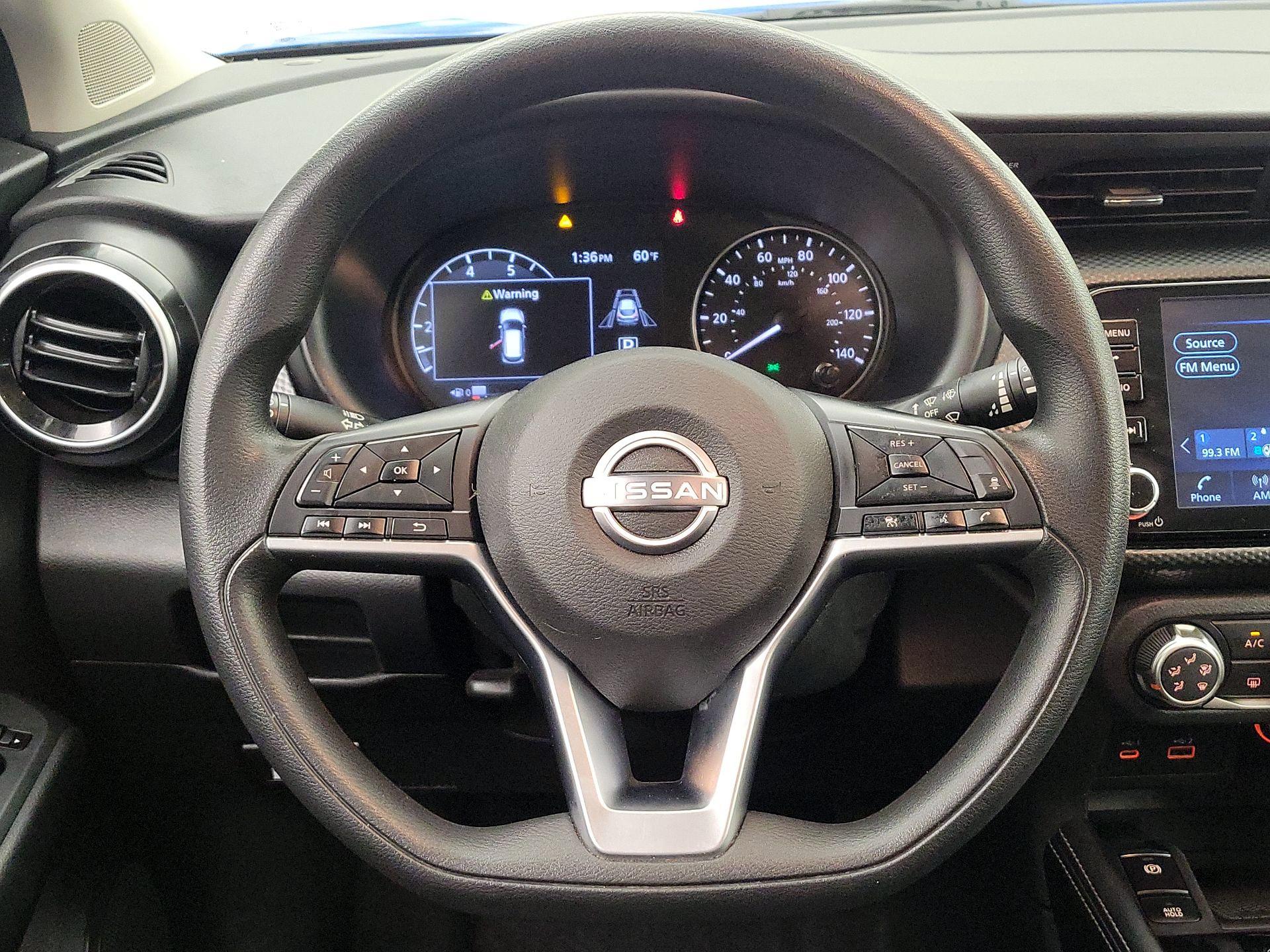 Thumbnail: 2023 Nissan Kicks - 10