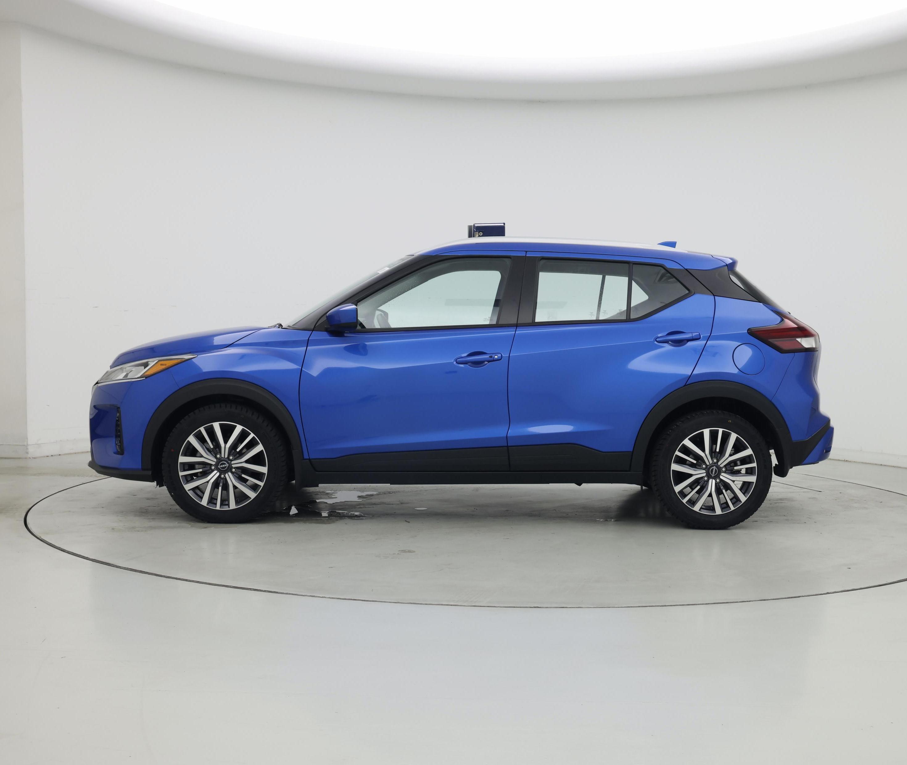 Thumbnail: 2023 Nissan Kicks - 3