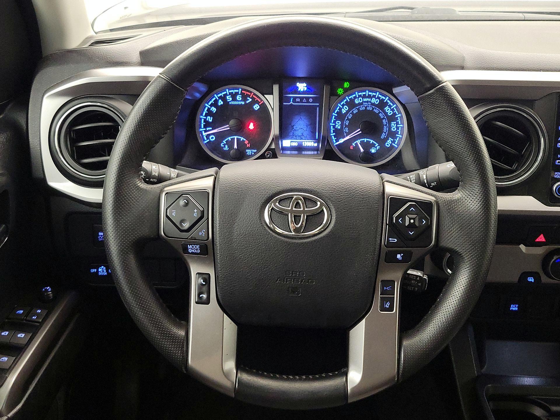 Thumbnail: 2023 Toyota Tacoma - 10