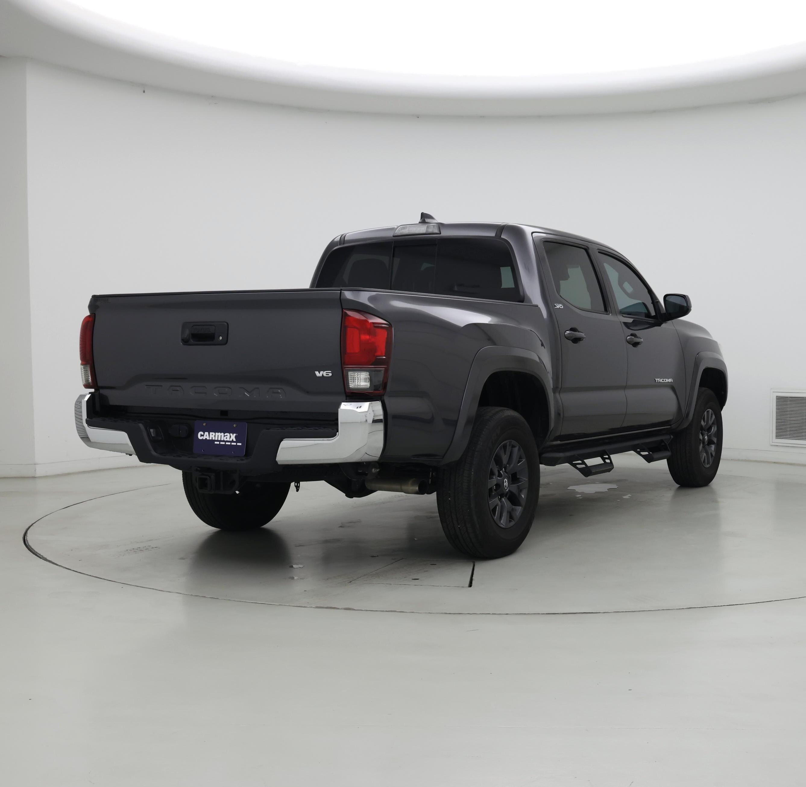 Thumbnail: 2023 Toyota Tacoma - 8