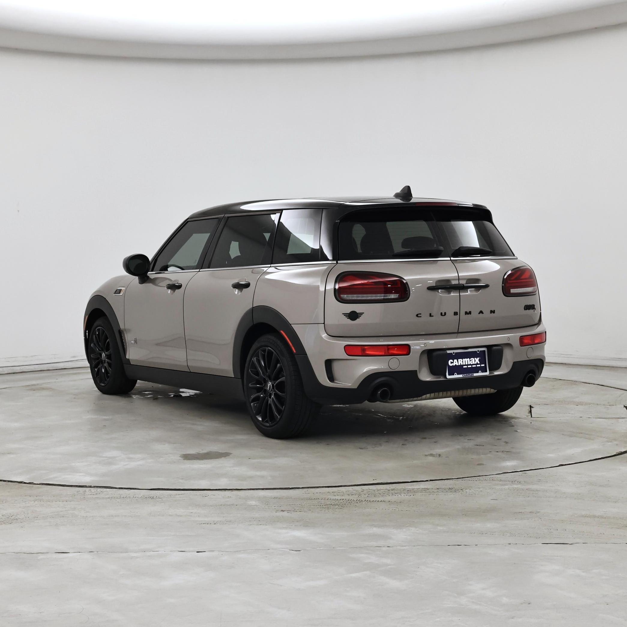 Thumbnail: 2022 MINI Cooper Clubman - 2