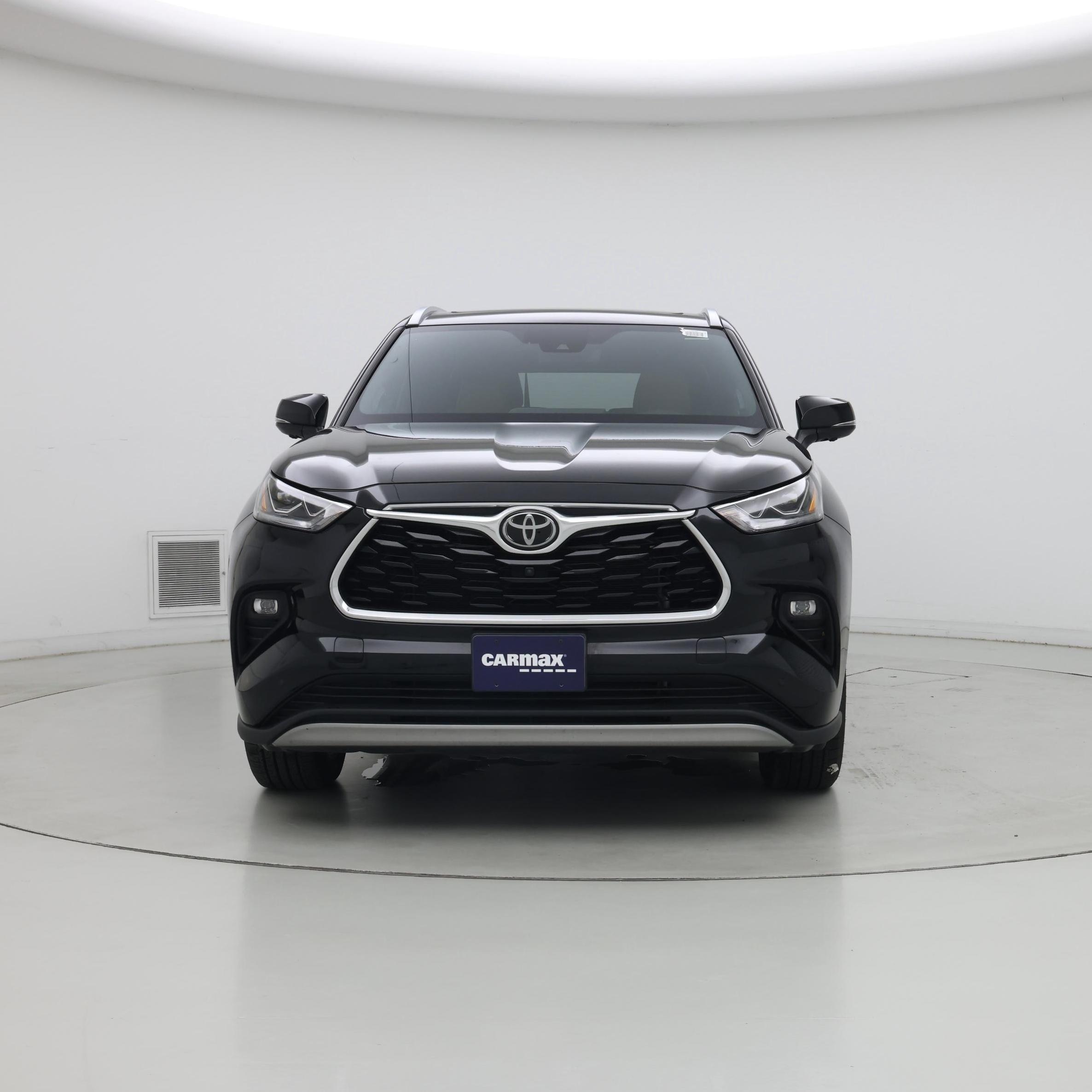 Thumbnail: 2023 Toyota Highlander - 5