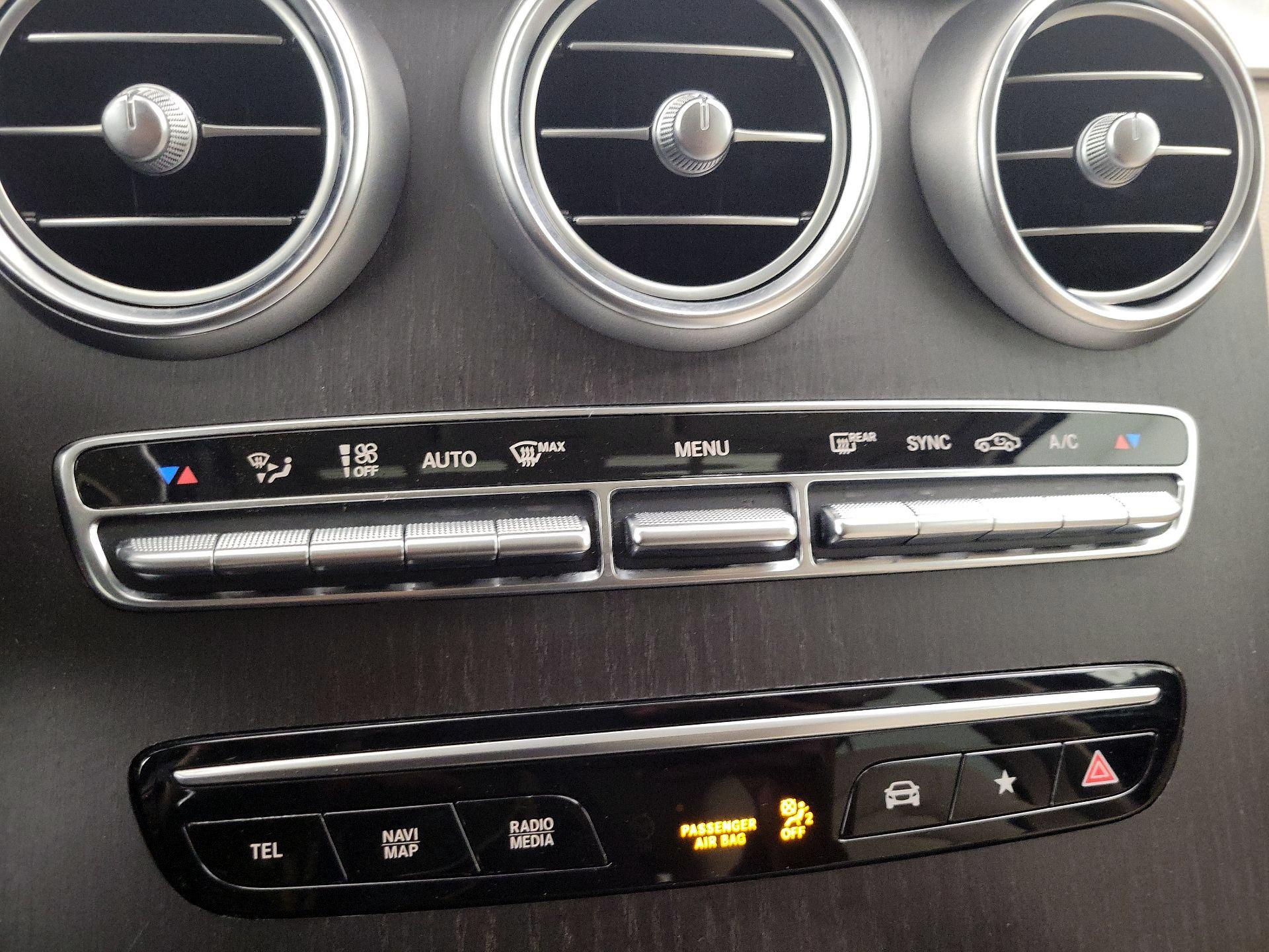 Thumbnail: 2021 Mercedes-Benz GLC - 17