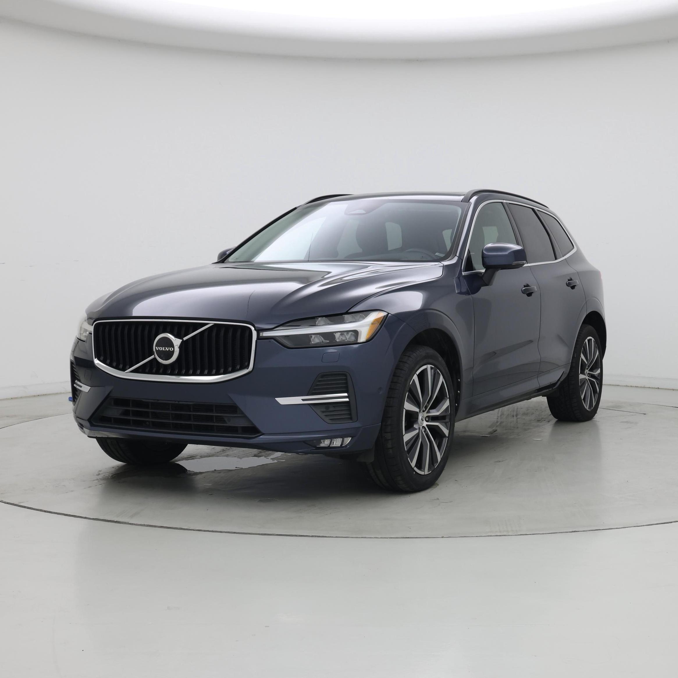 Thumbnail: 2022 Volvo XC60 - 4