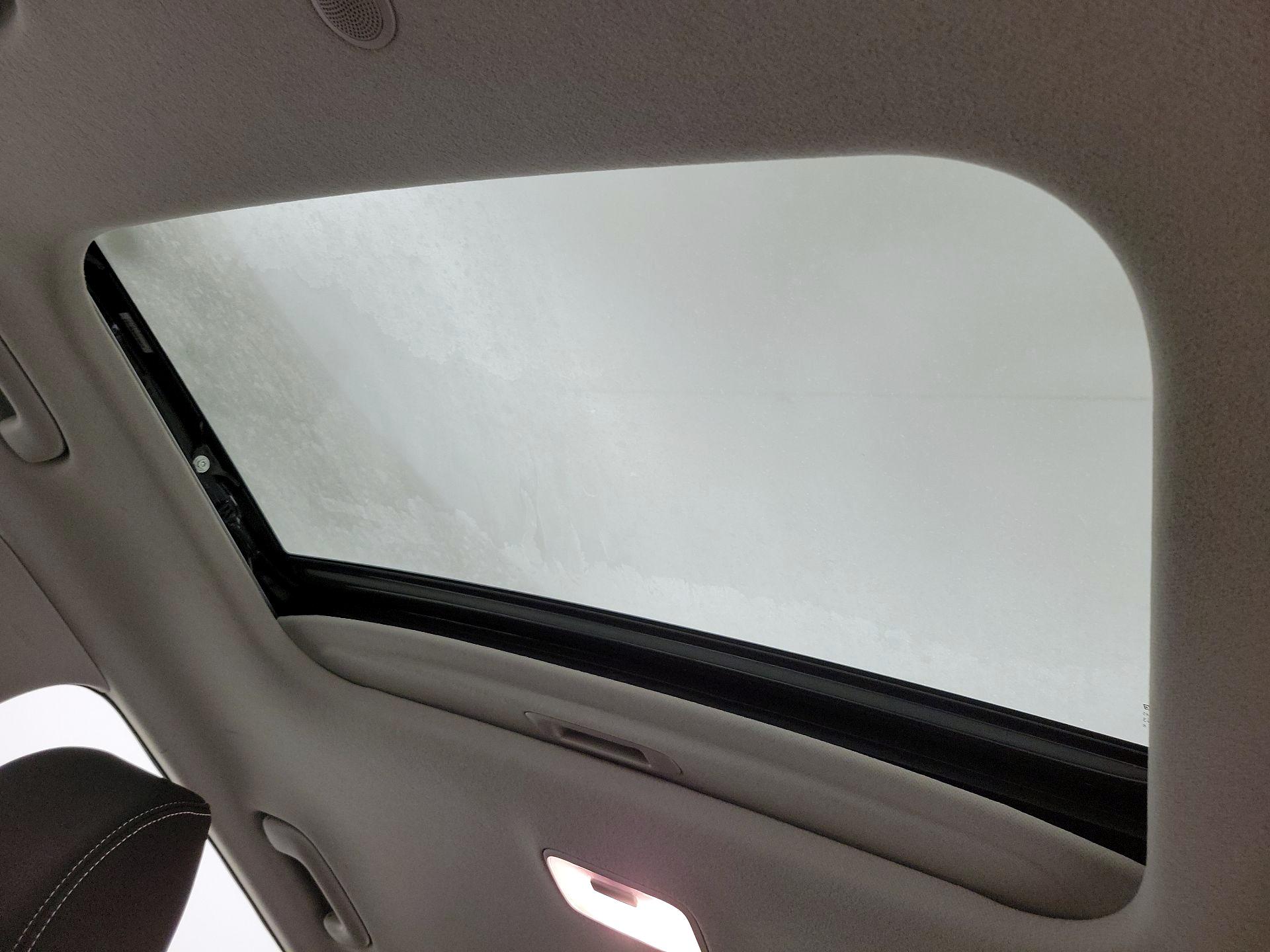 Thumbnail: 2023 Hyundai Venue - 19