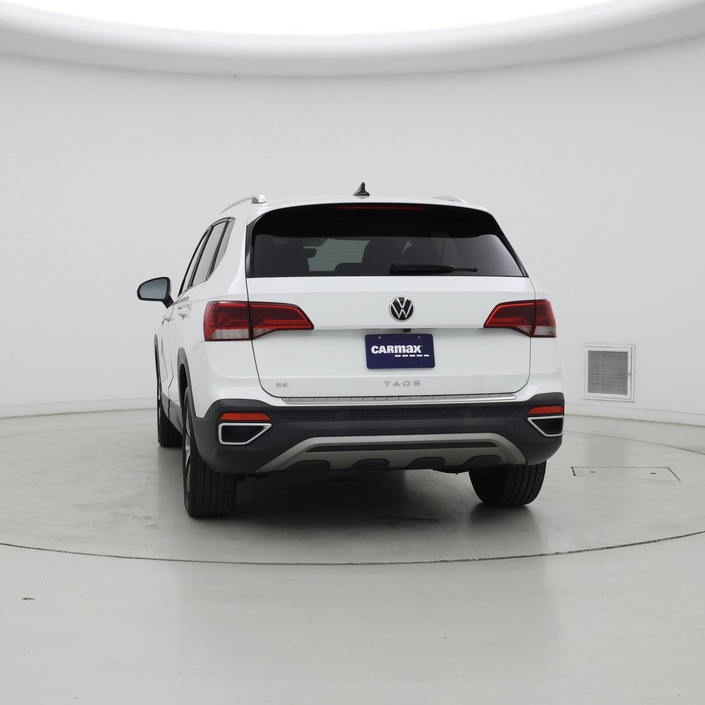 Thumbnail: 2023 Volkswagen Taos - 6