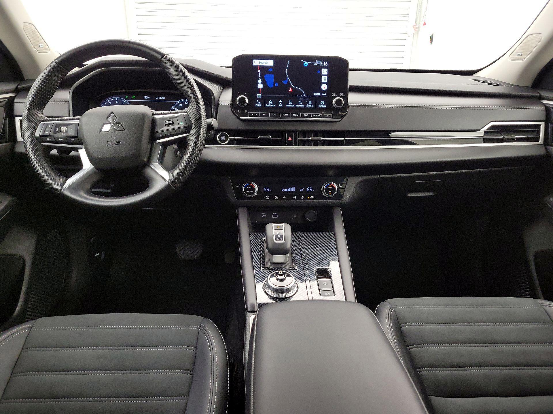 Thumbnail: 2024 Mitsubishi Outlander - 9