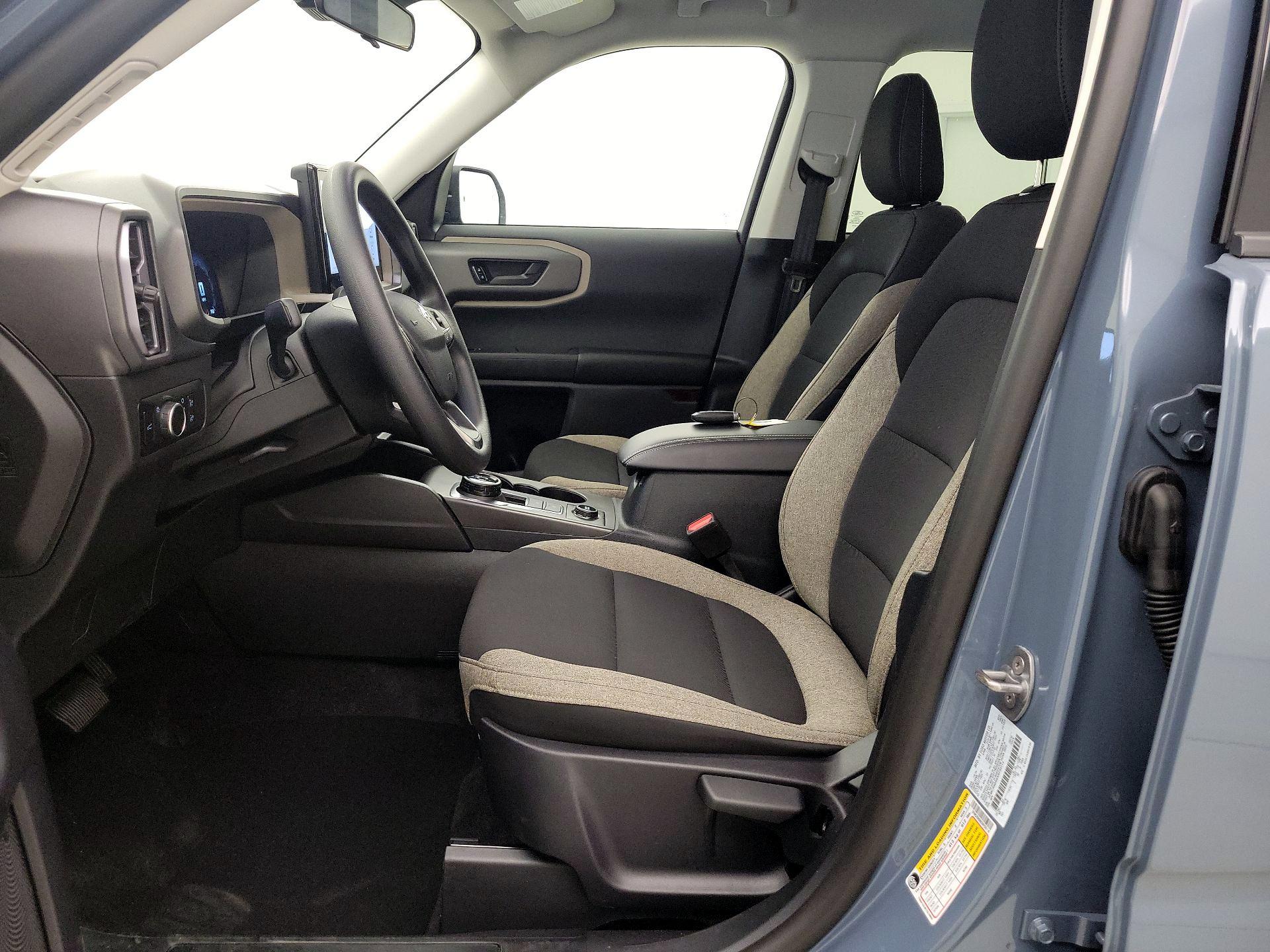 Thumbnail: 2025 Ford Bronco Sport - 11