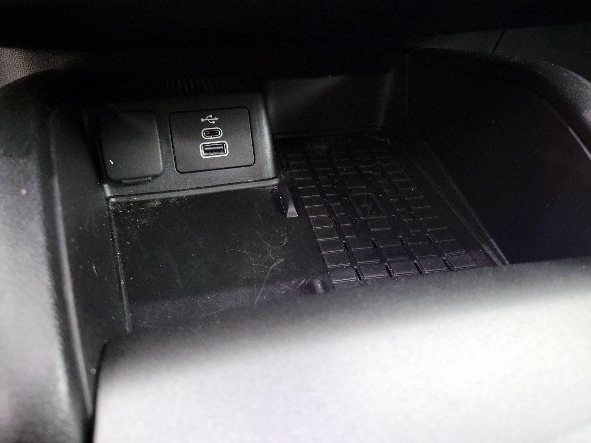 Thumbnail: 2025 Ford Bronco Sport - 18