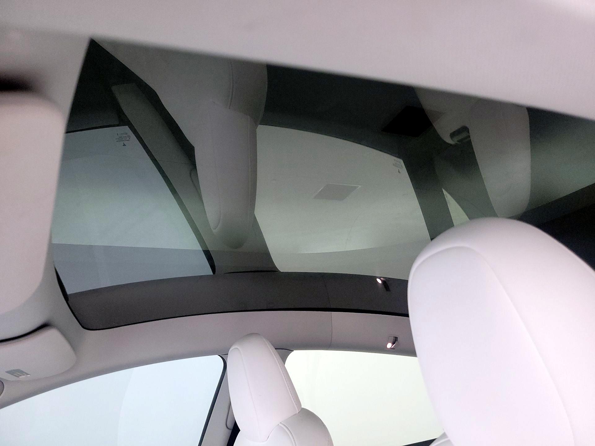 Thumbnail: 2023 Tesla Model Y - 18