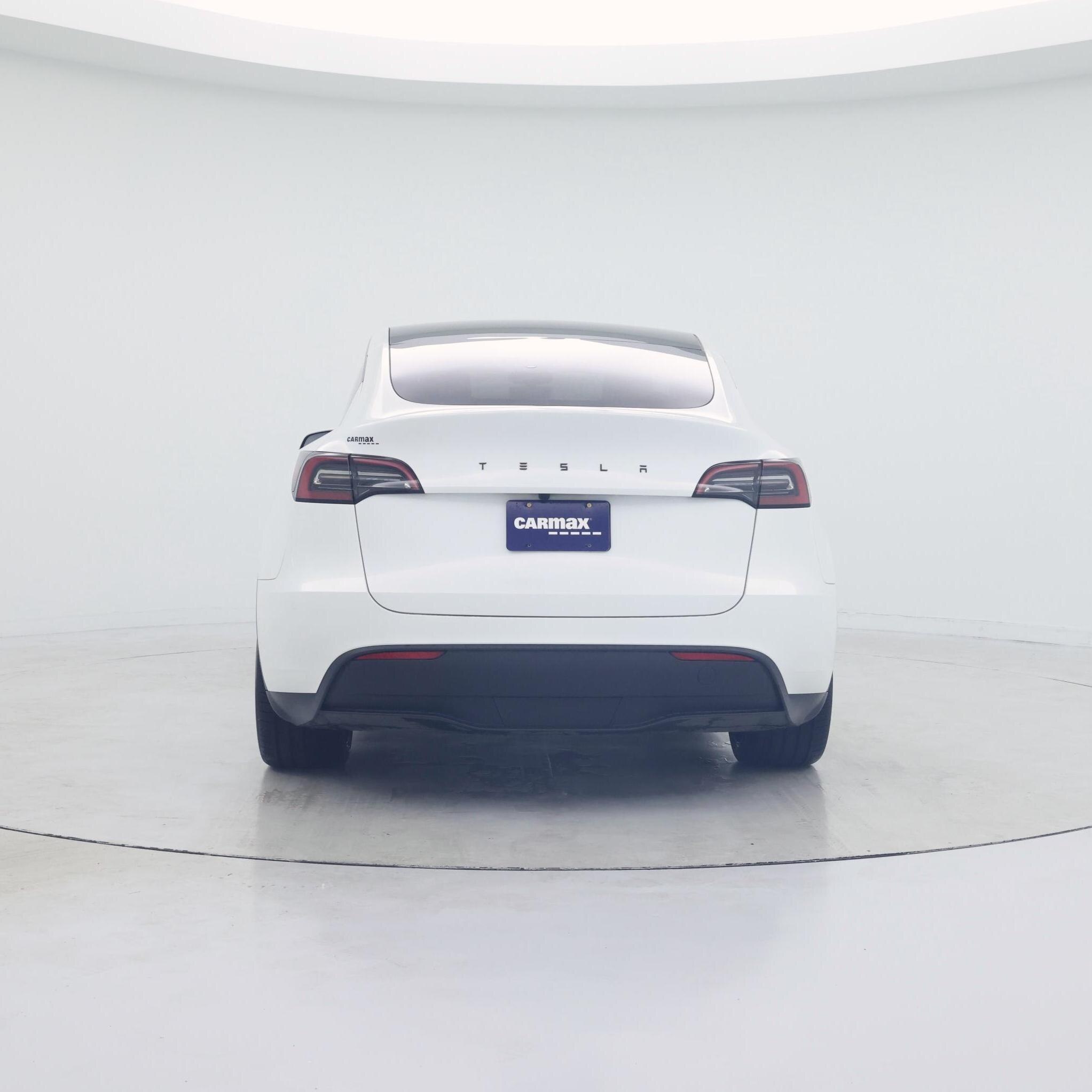 Thumbnail: 2023 Tesla Model Y - 6