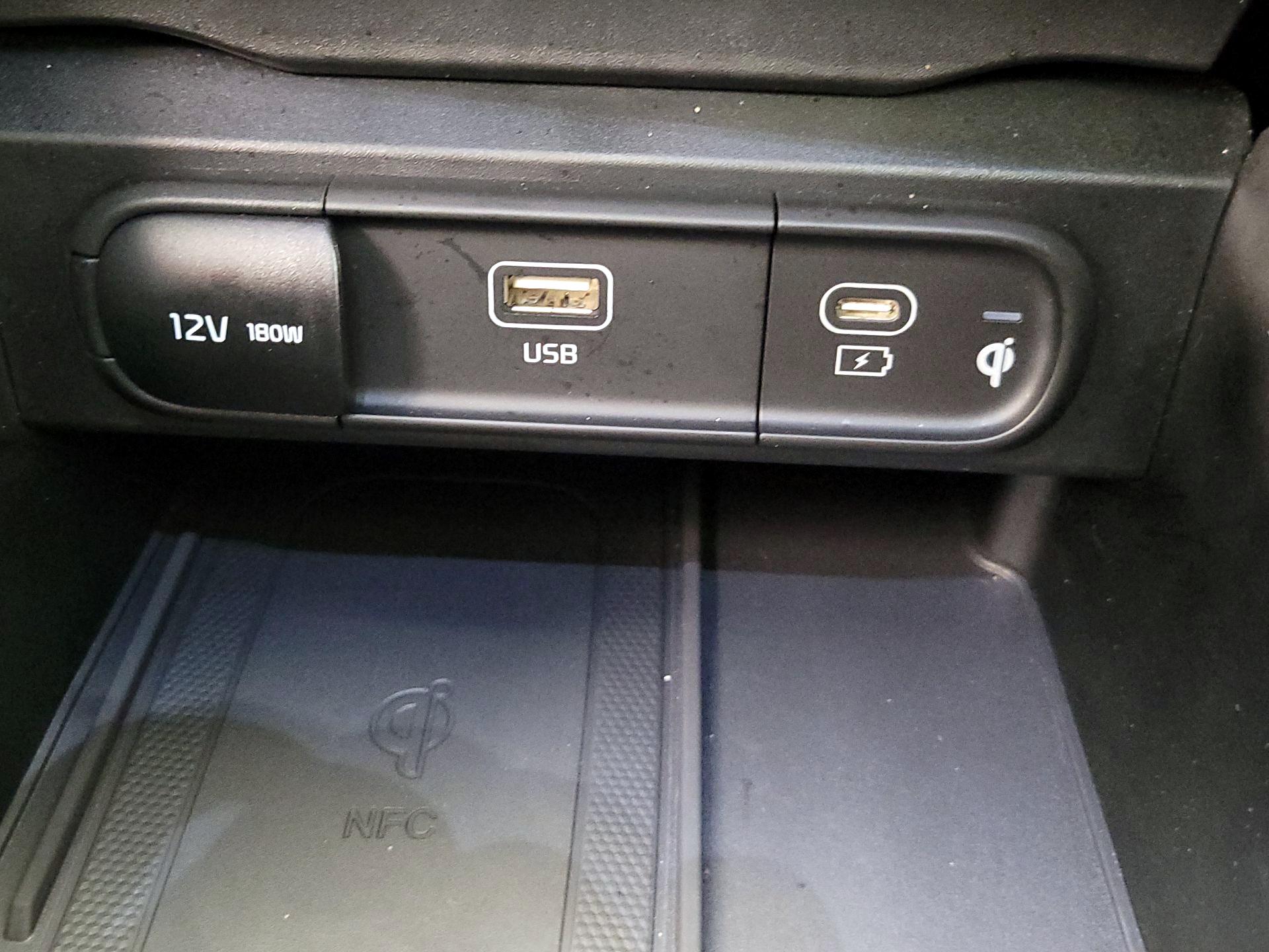 Thumbnail: 2025 Kia Telluride - 19