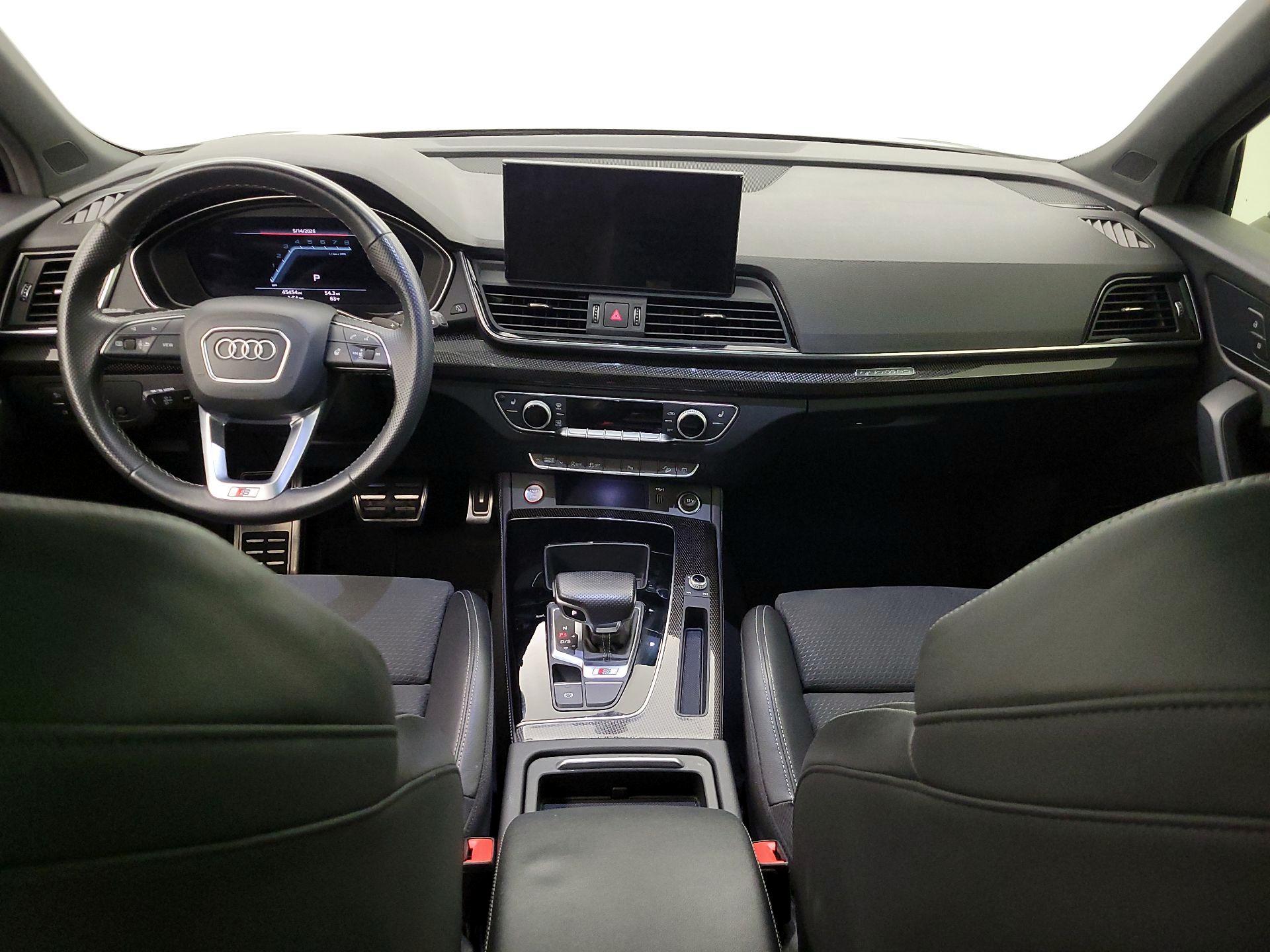 Thumbnail: 2022 Audi SQ5 - 9