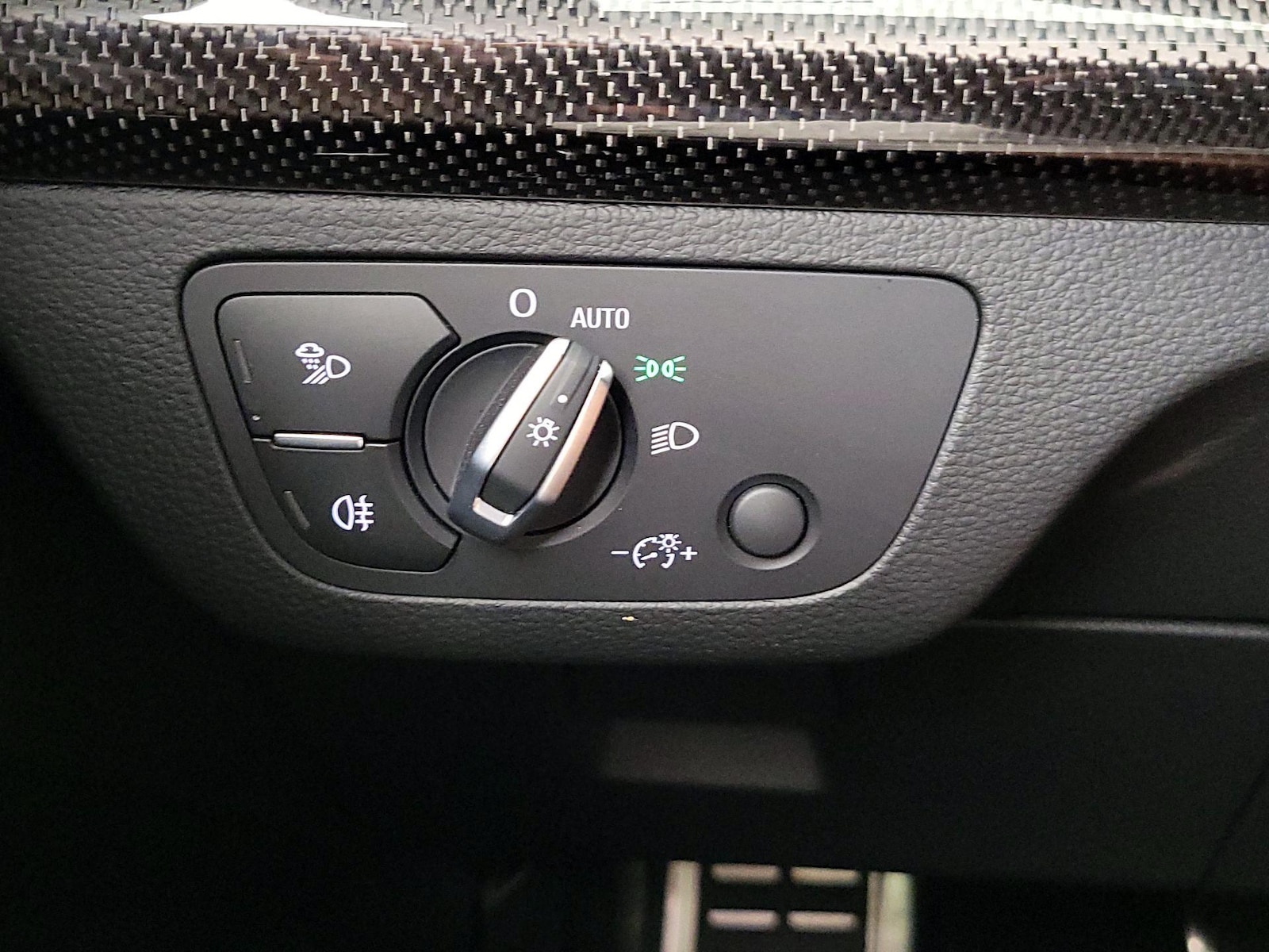 2022 Audi SQ5 Premium Plus - Photo 14