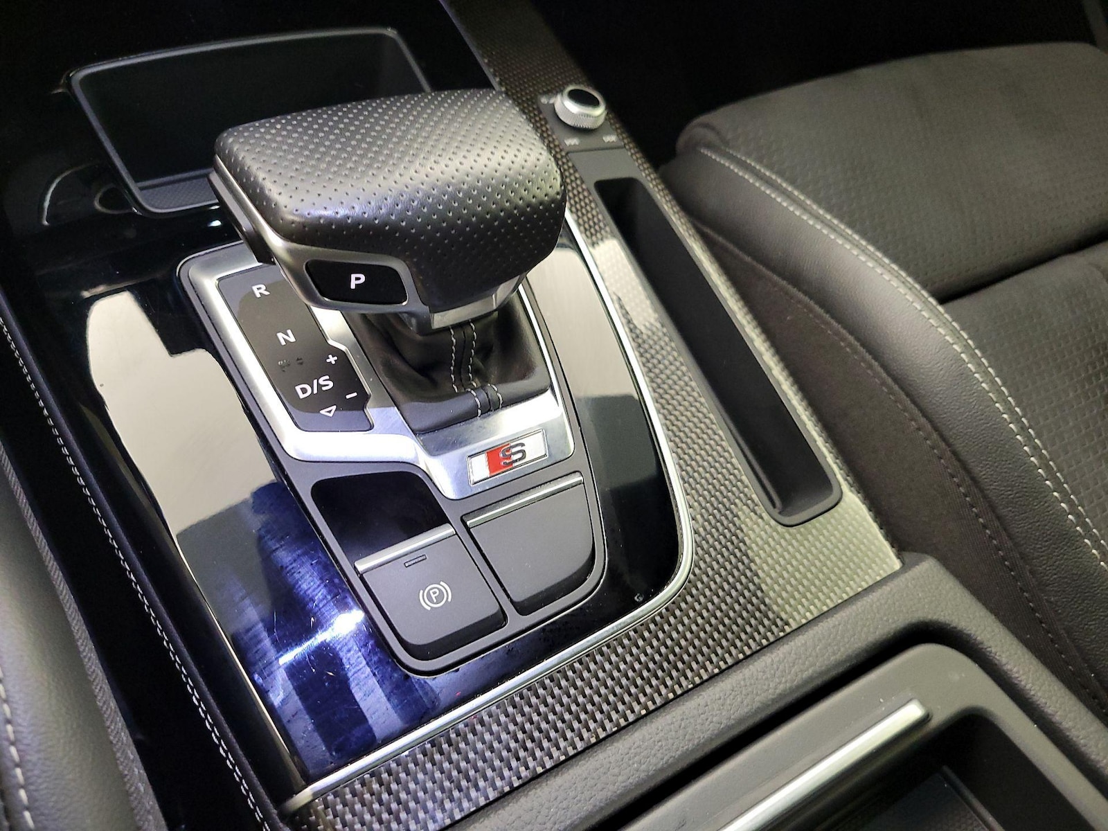 2022 Audi SQ5 Premium Plus - Photo 19