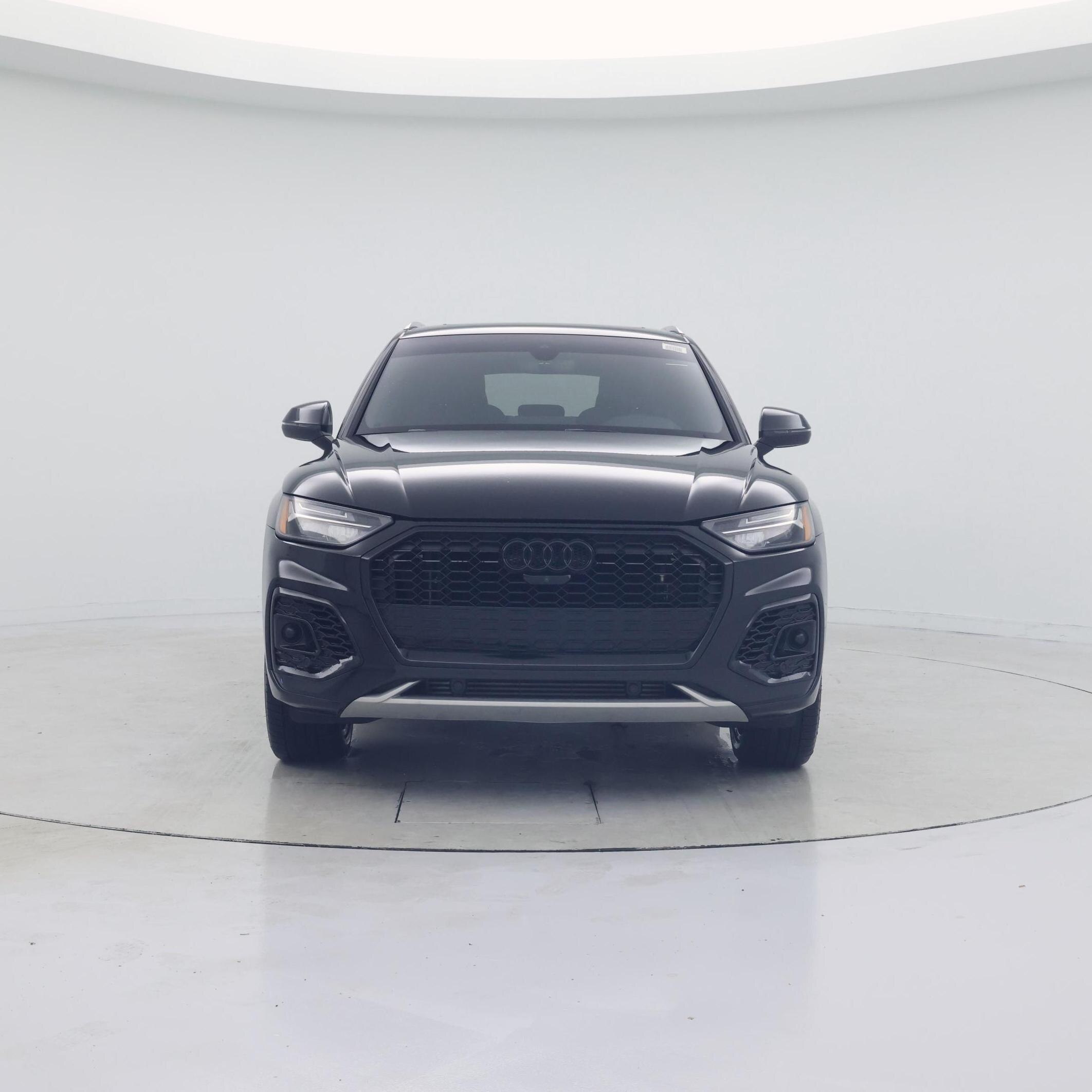 Thumbnail: 2022 Audi SQ5 - 5