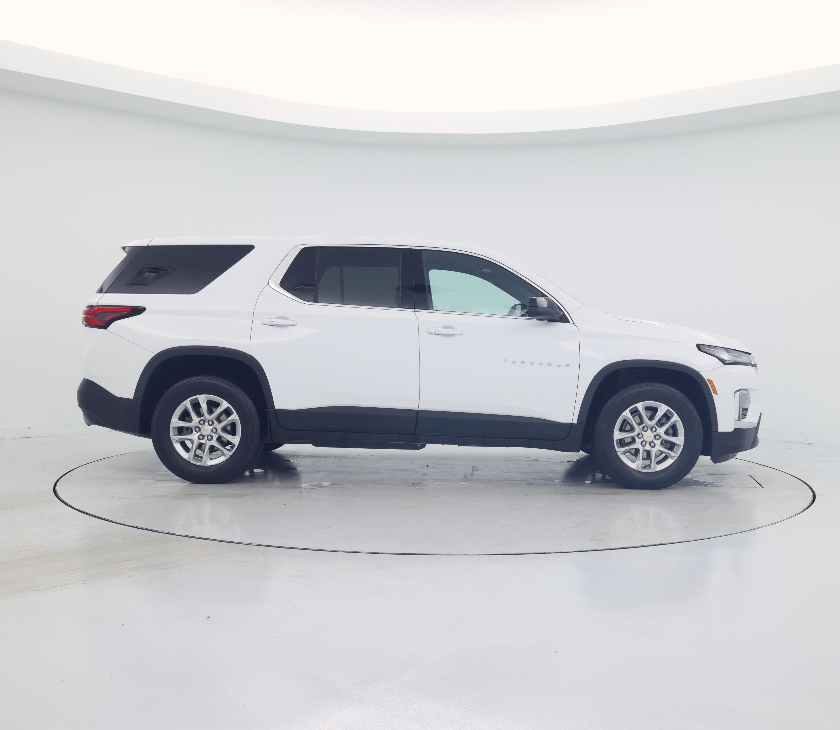 Thumbnail: 2022 Chevrolet Traverse - 7
