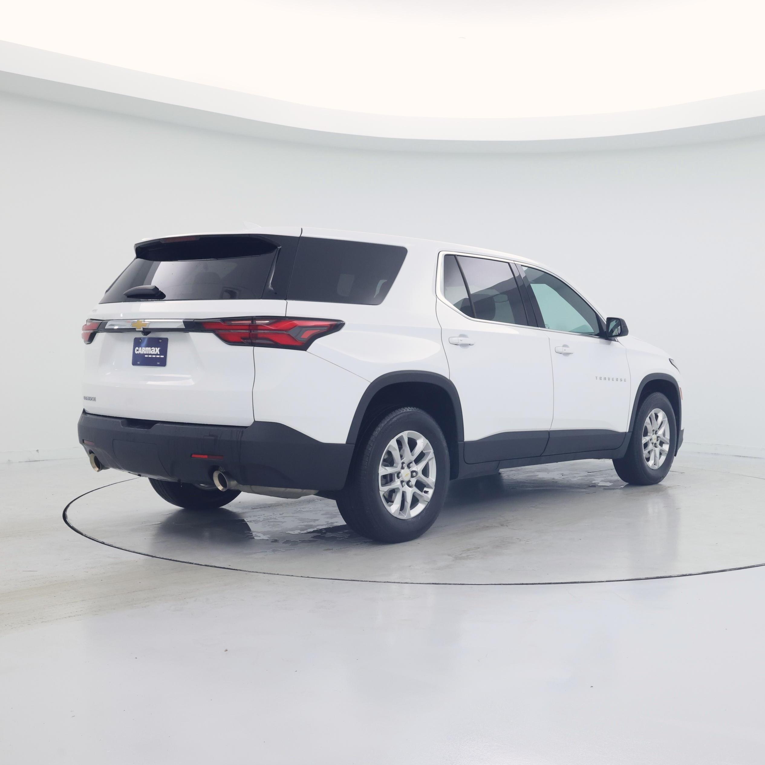 Thumbnail: 2022 Chevrolet Traverse - 8