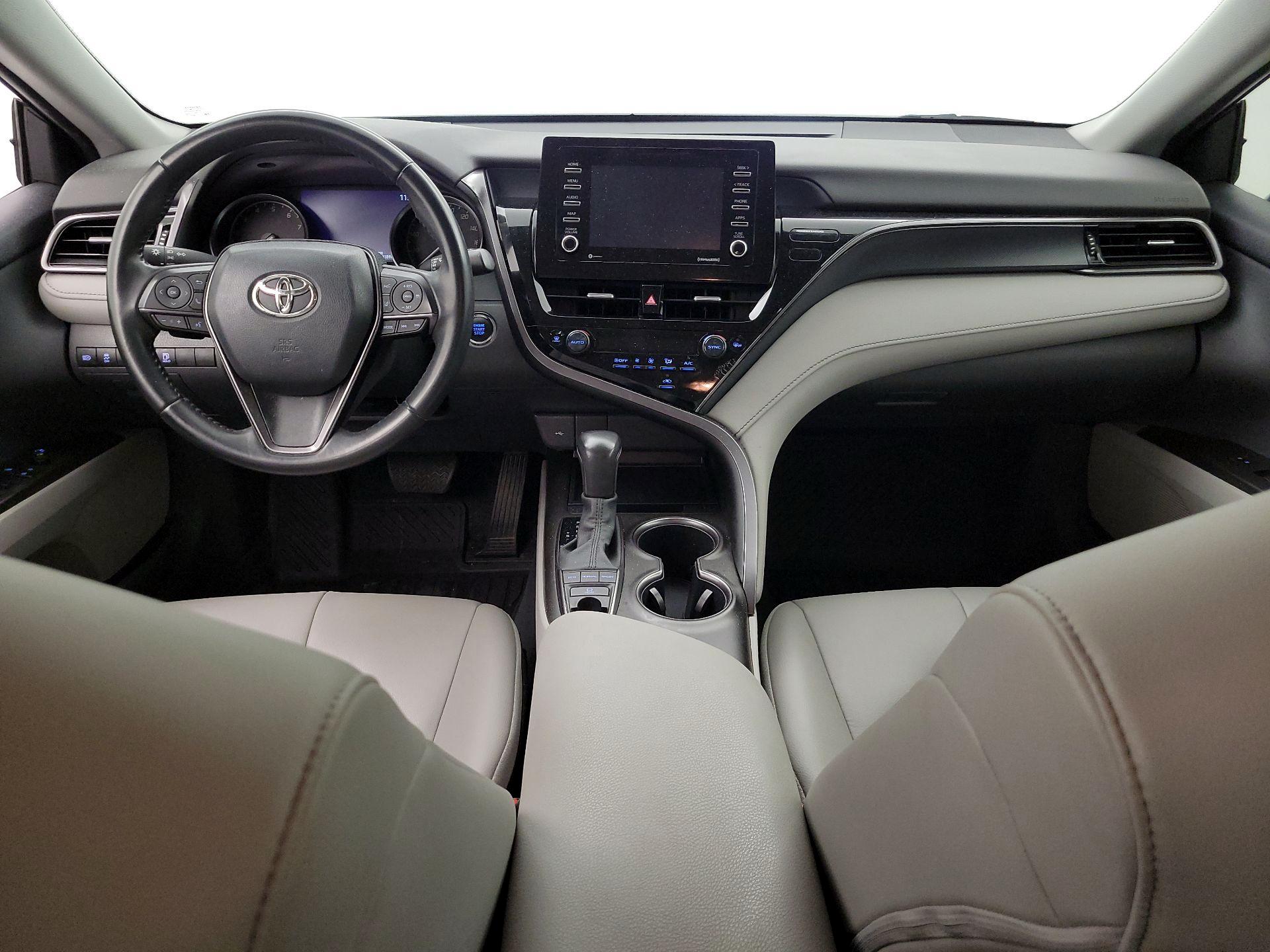 Thumbnail: 2023 Toyota Camry - 9