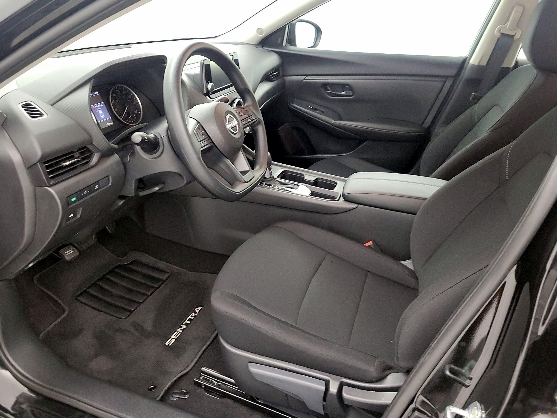 Thumbnail: 2024 Nissan Sentra - 11