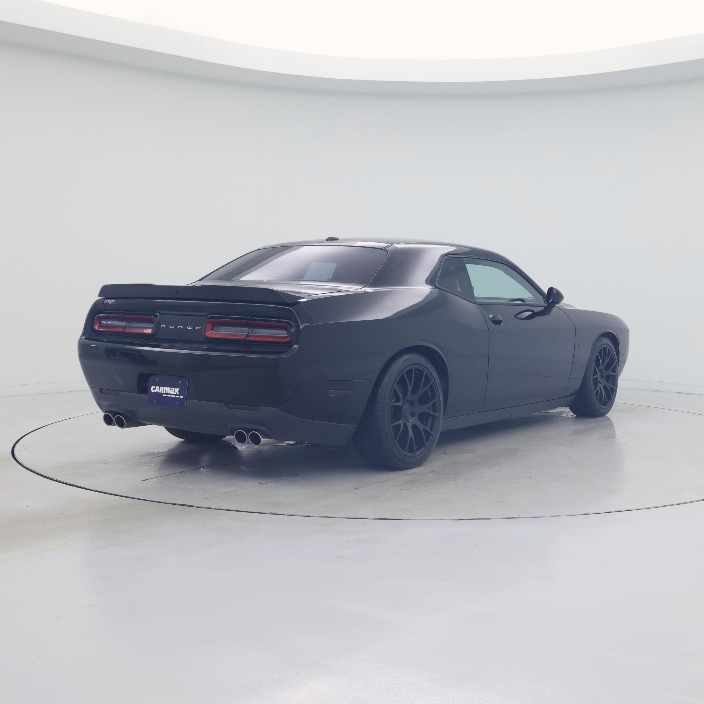 Thumbnail: 2016 Dodge Challenger - 8