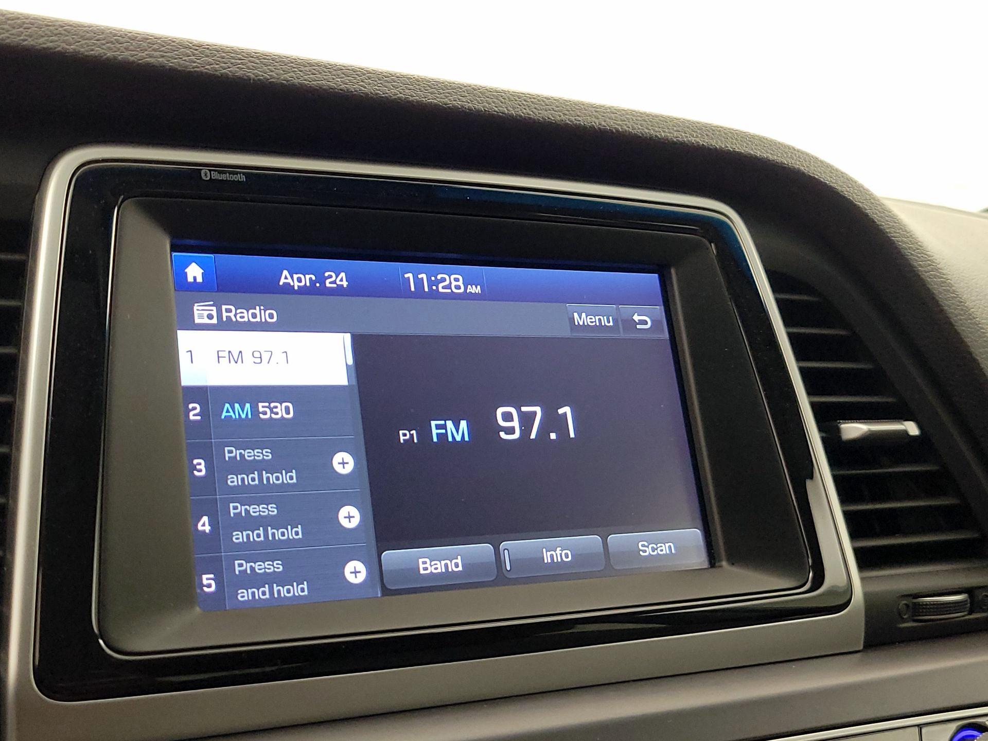 Thumbnail: 2019 Hyundai Sonata - 15