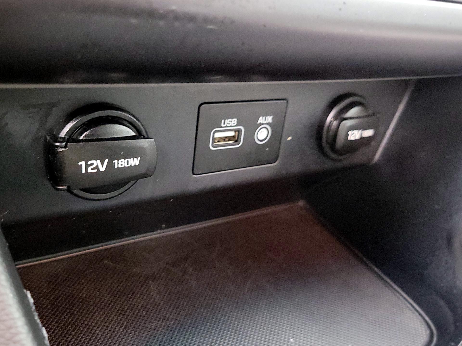 Thumbnail: 2019 Hyundai Sonata - 18