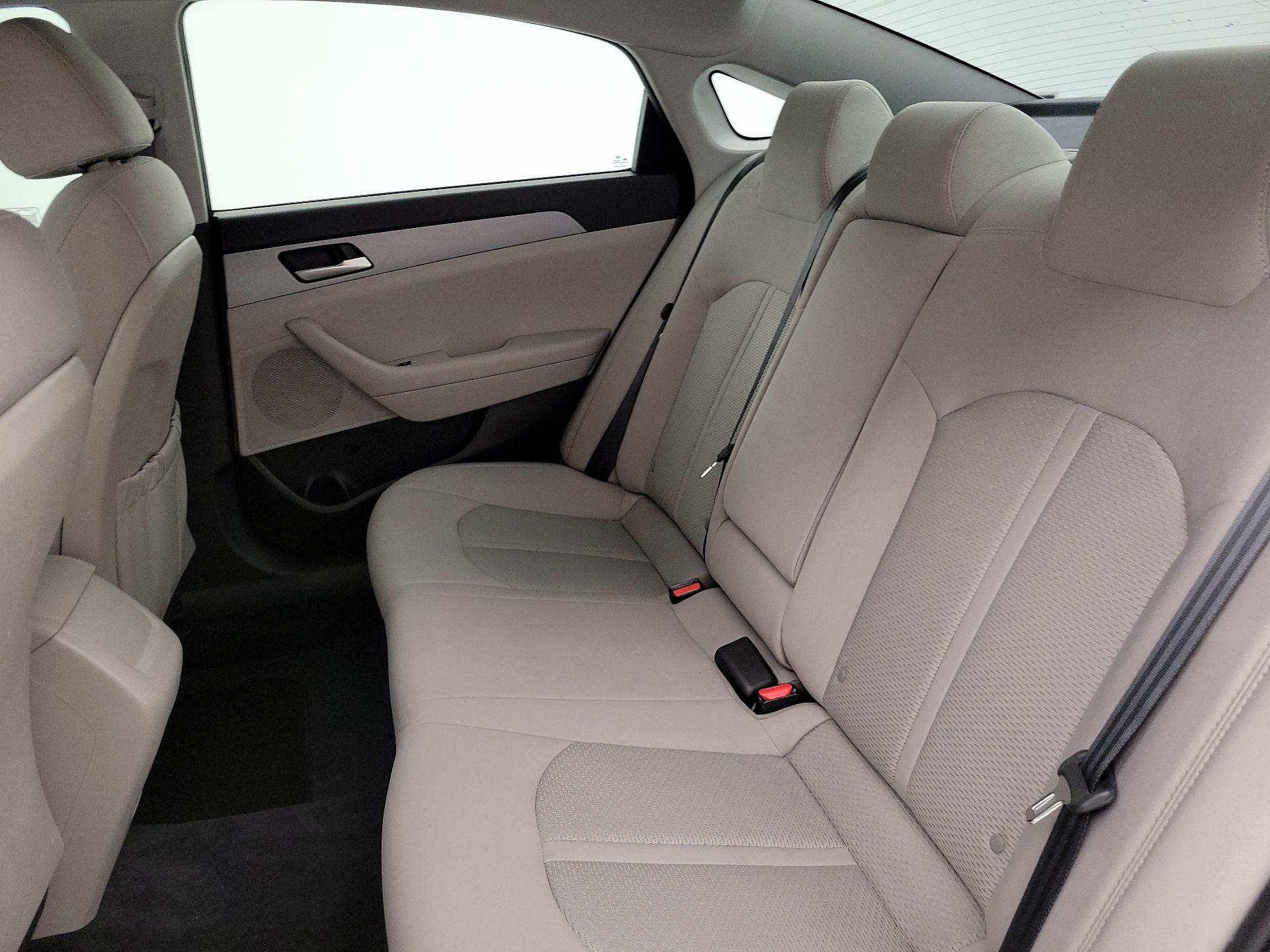 Thumbnail: 2019 Hyundai Sonata - 19