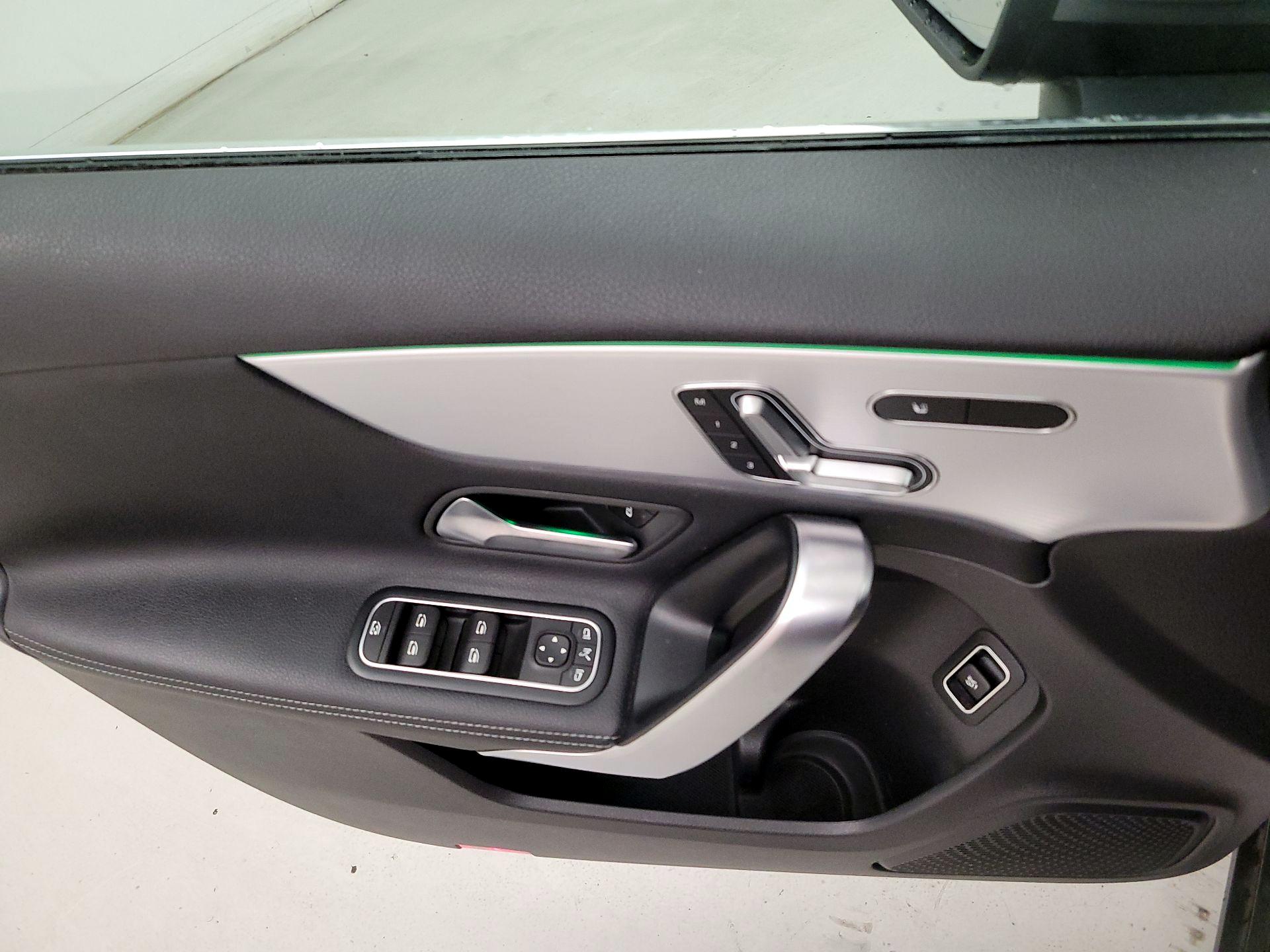 Thumbnail: 2022 Mercedes-Benz A-Class - 12