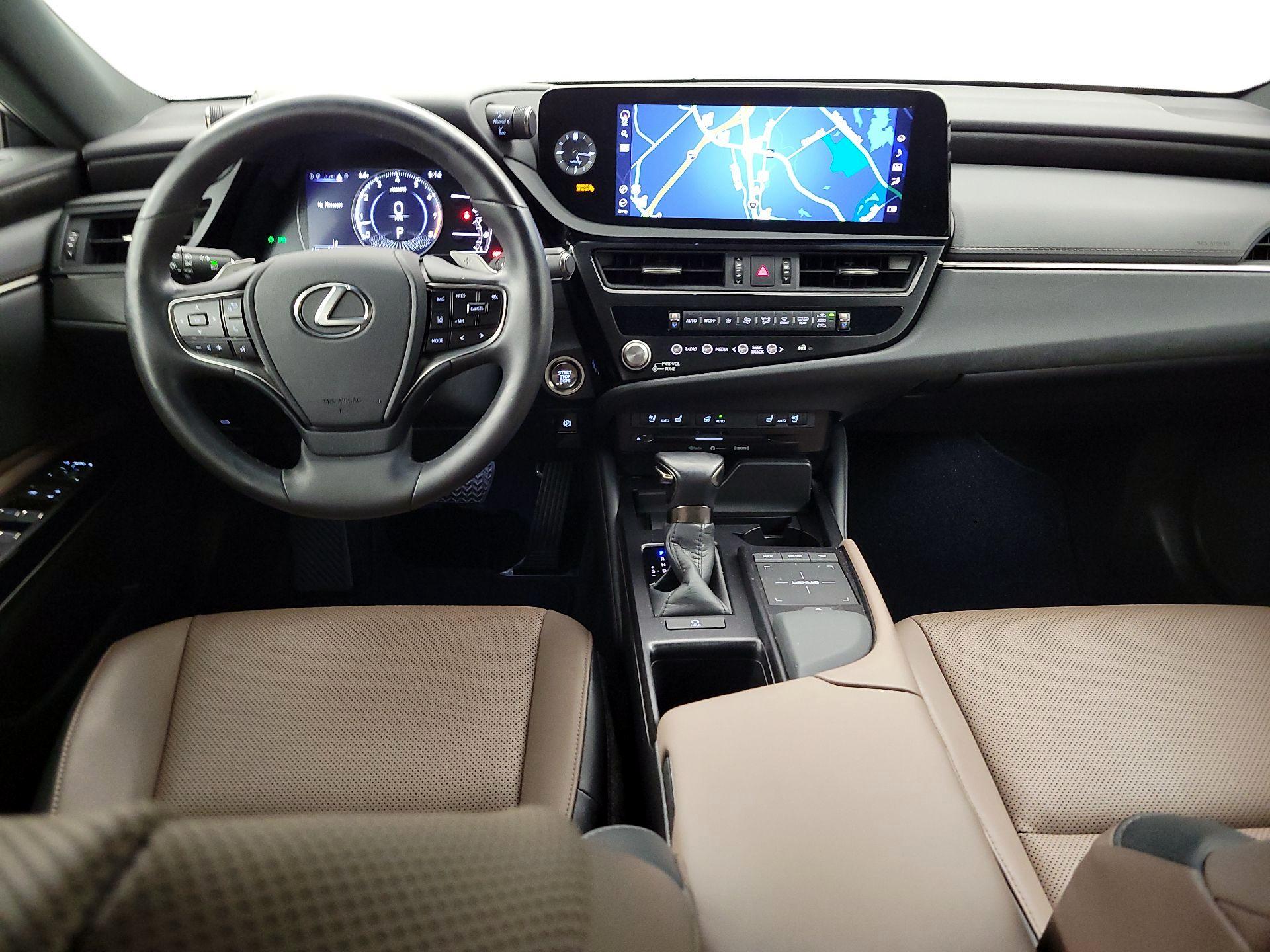 Thumbnail: 2022 Lexus ES - 9