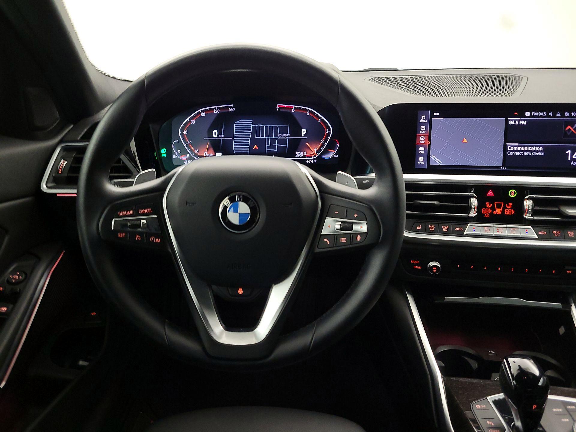 Thumbnail: 2022 BMW 3 Series - 10