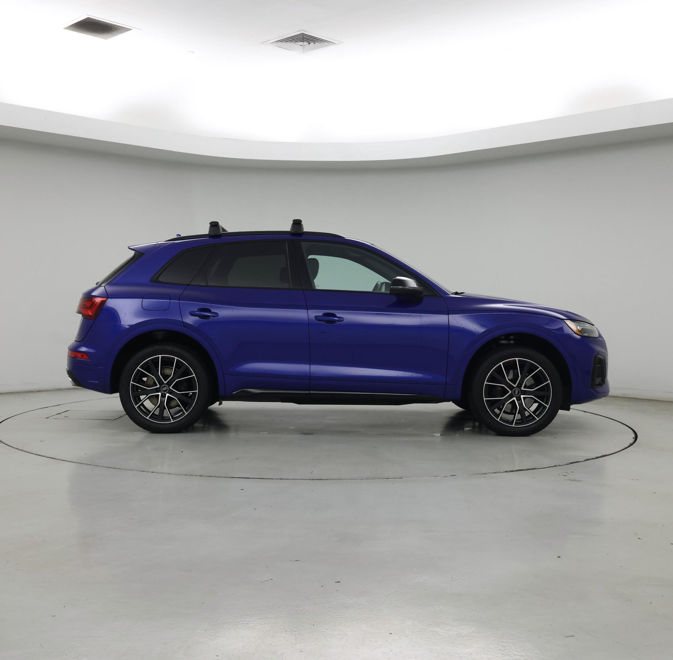 Thumbnail: 2022 Audi SQ5 - 7